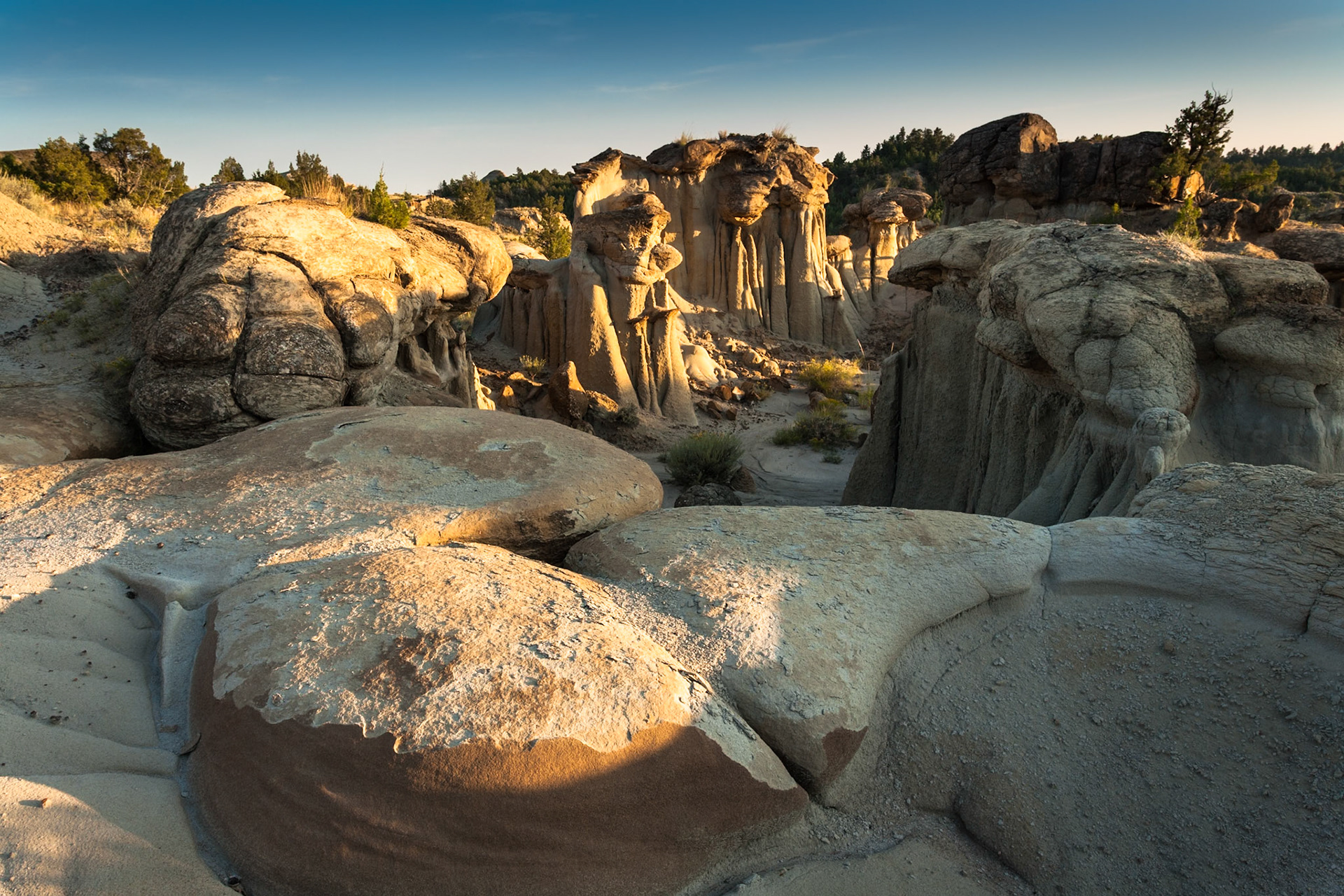 Makoshika State Park, Montana, North America, Similar file already submitted
