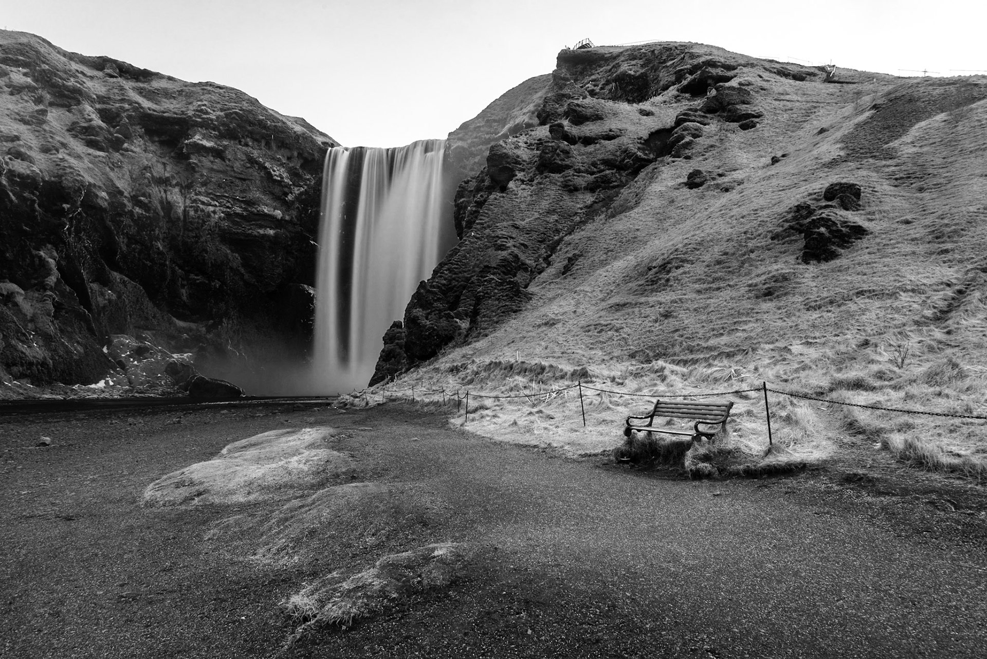 Skogafoss is one of Iceland’s biggest and most beautiful waterfalls with an astounding width of 25 meters and a drop of 60 meters, located in South Iceland.