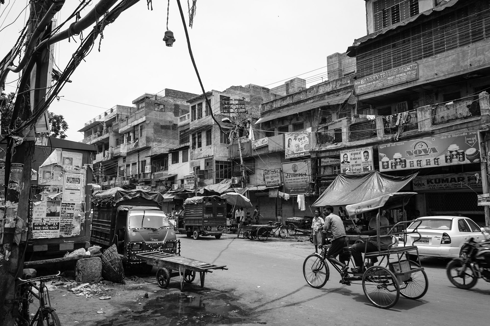 Taken from the back of a bicycle rickshaw in Old Delhi