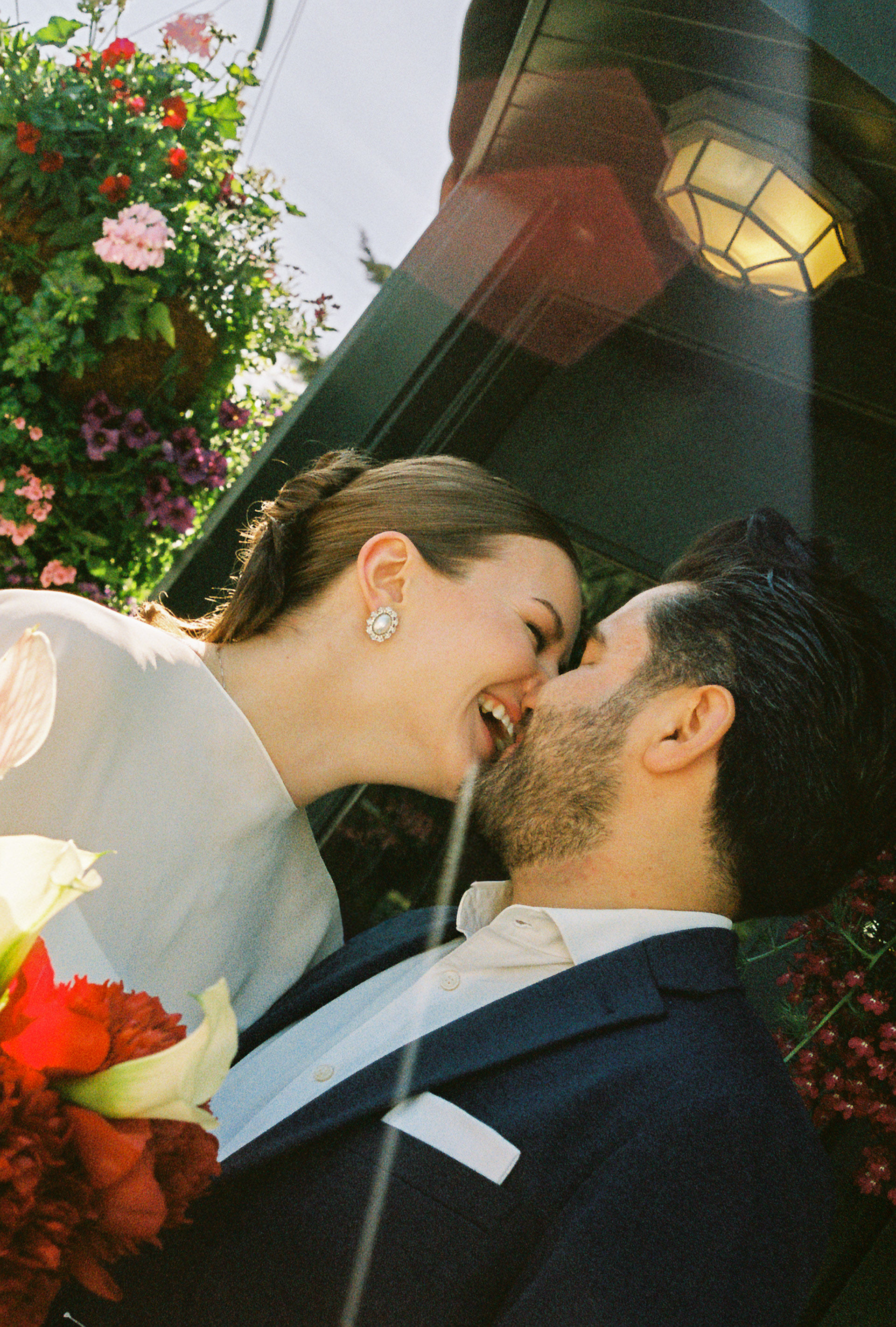 courthouse elopement civil ceremony photography in Vancouver BC