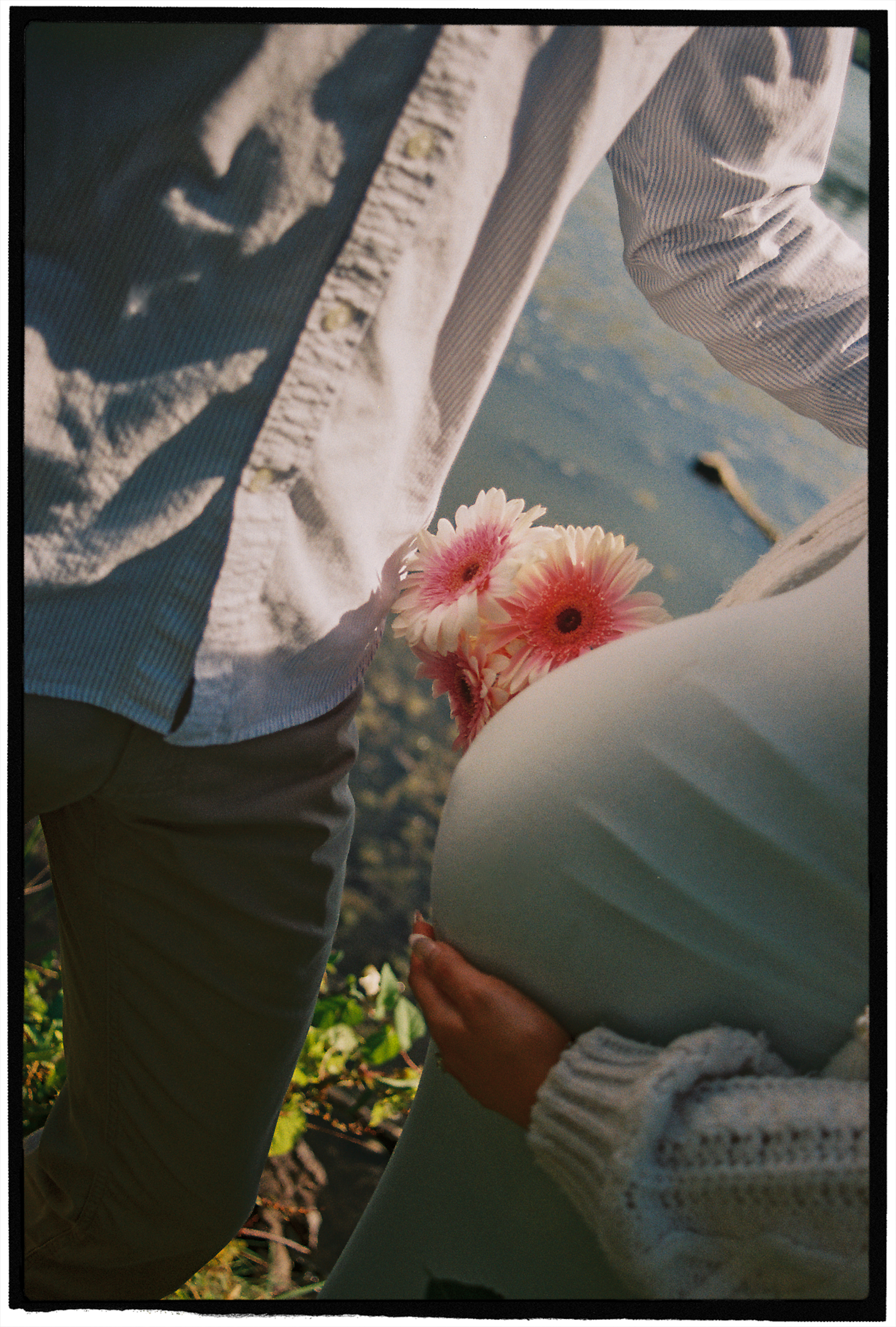 Vancouver maternity photos at Lost Lake in Vancouver using 35mm film