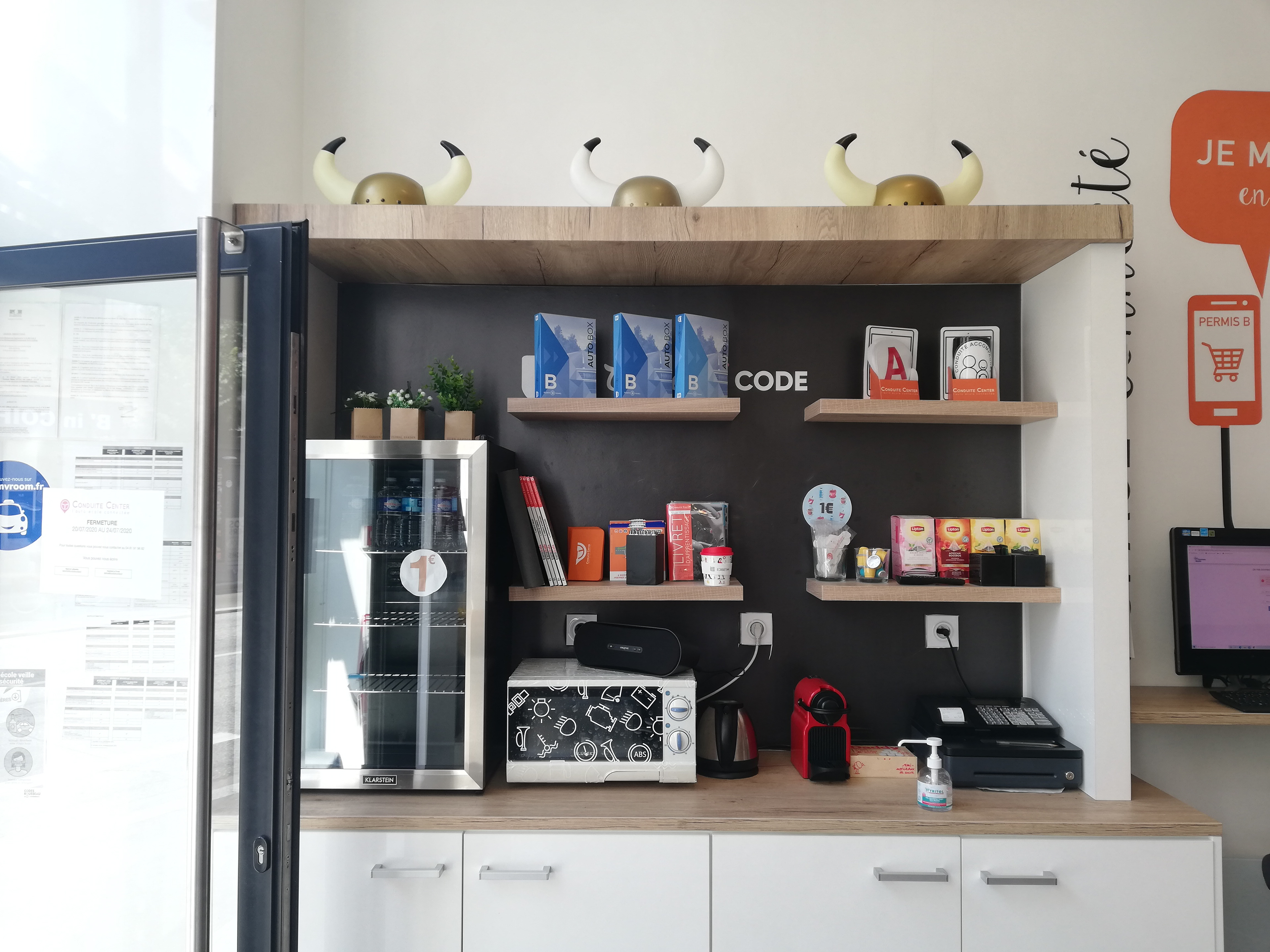 Avant - Coin café