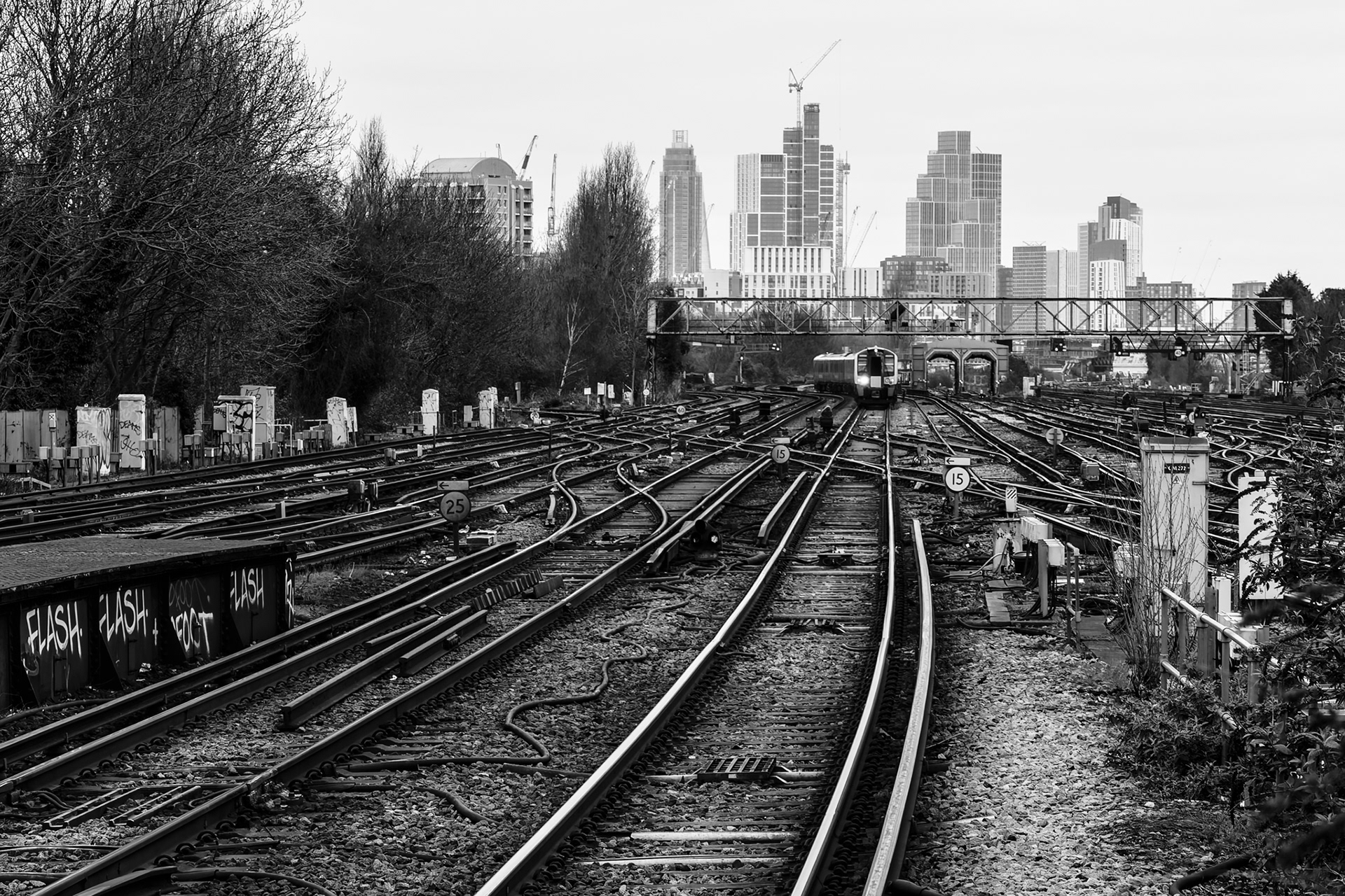 Looking towards The City. Clapham Junction, London. 01.04.2023