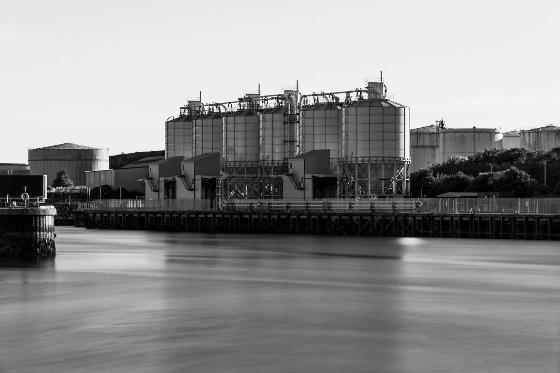 Cement Silo Terminal. Corporation Wharf, Plymouth. 29.05.2020