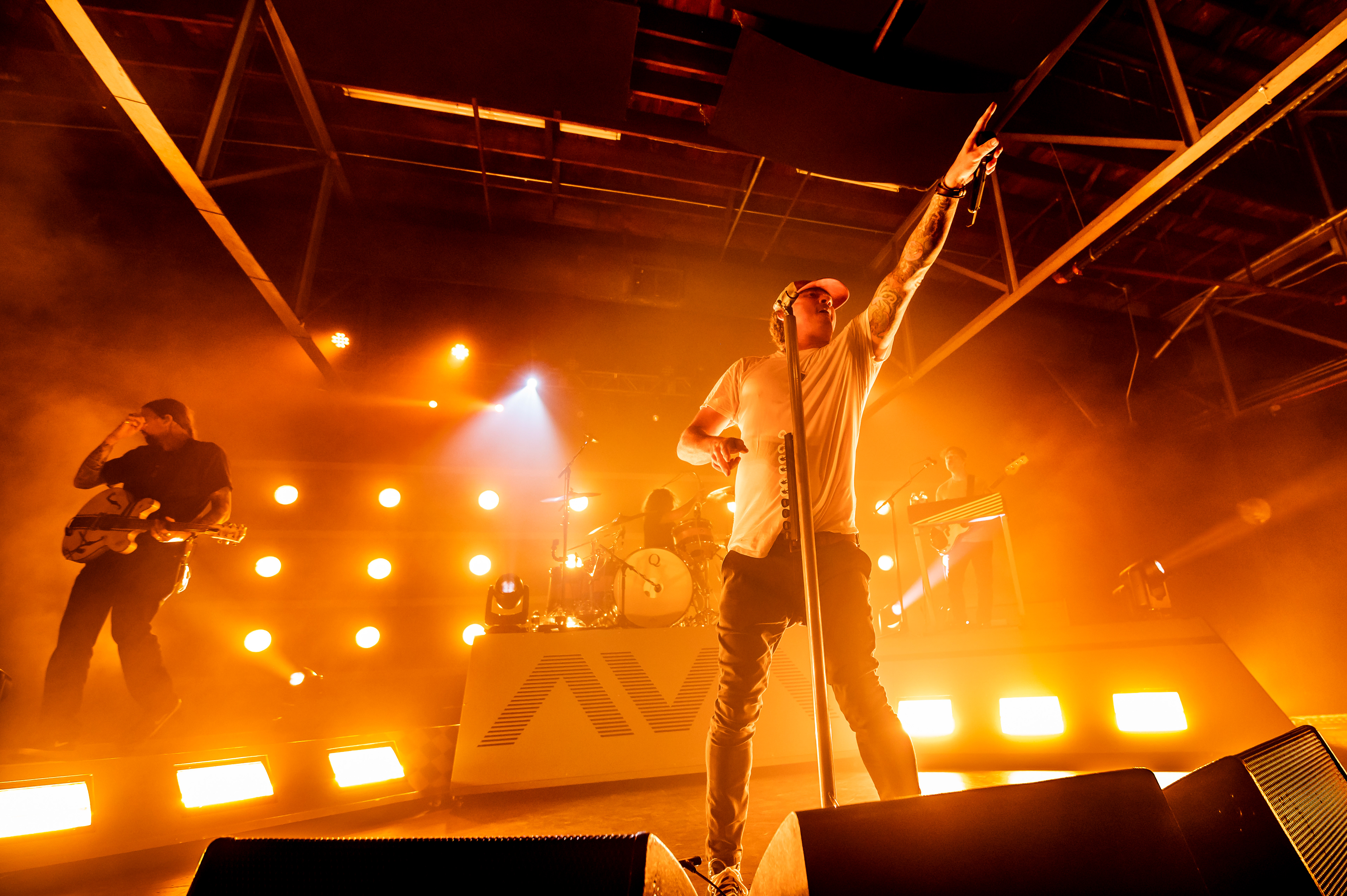 Angels & Airwaves 2021