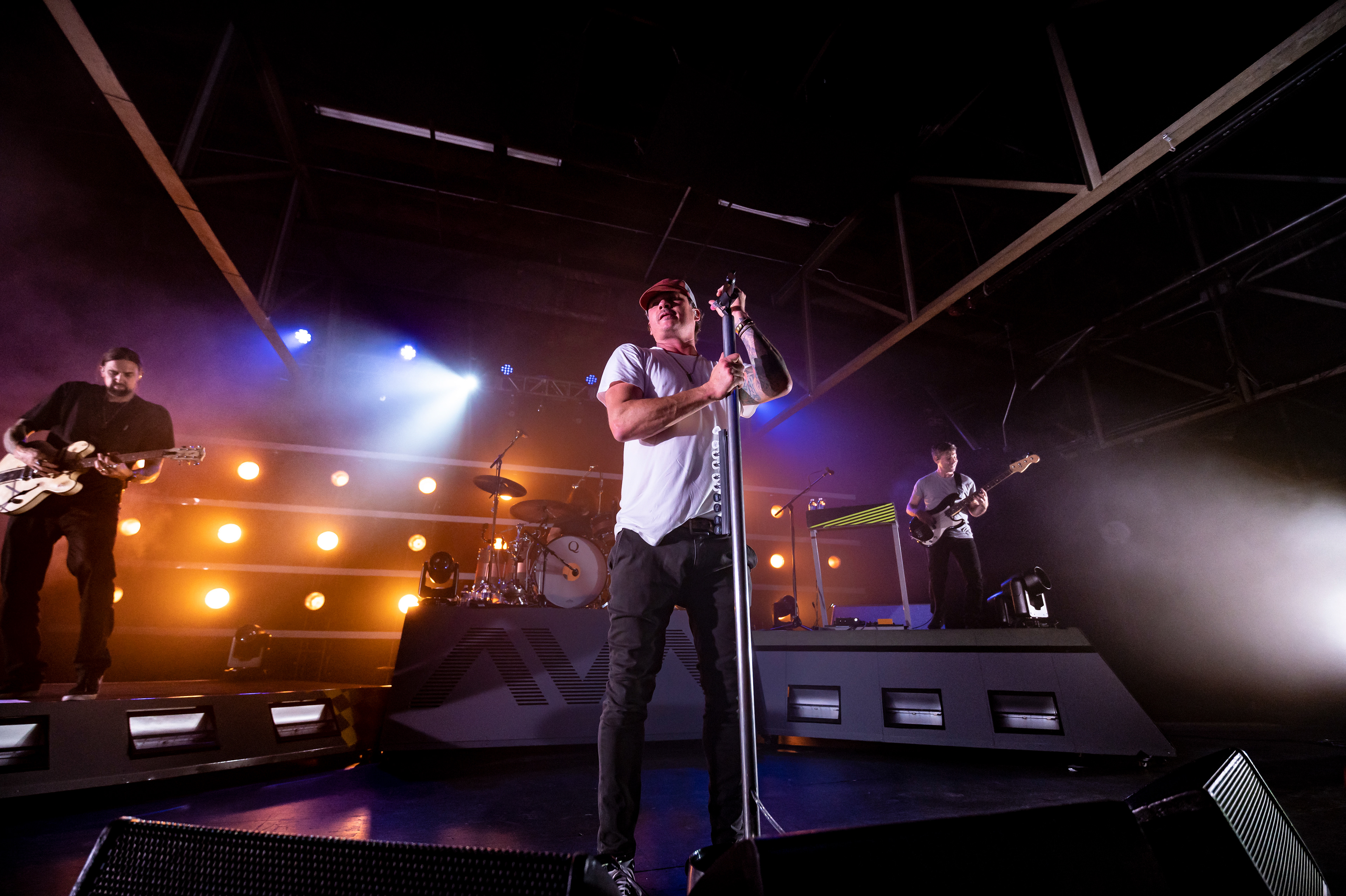 Angels & Airwaves 2021