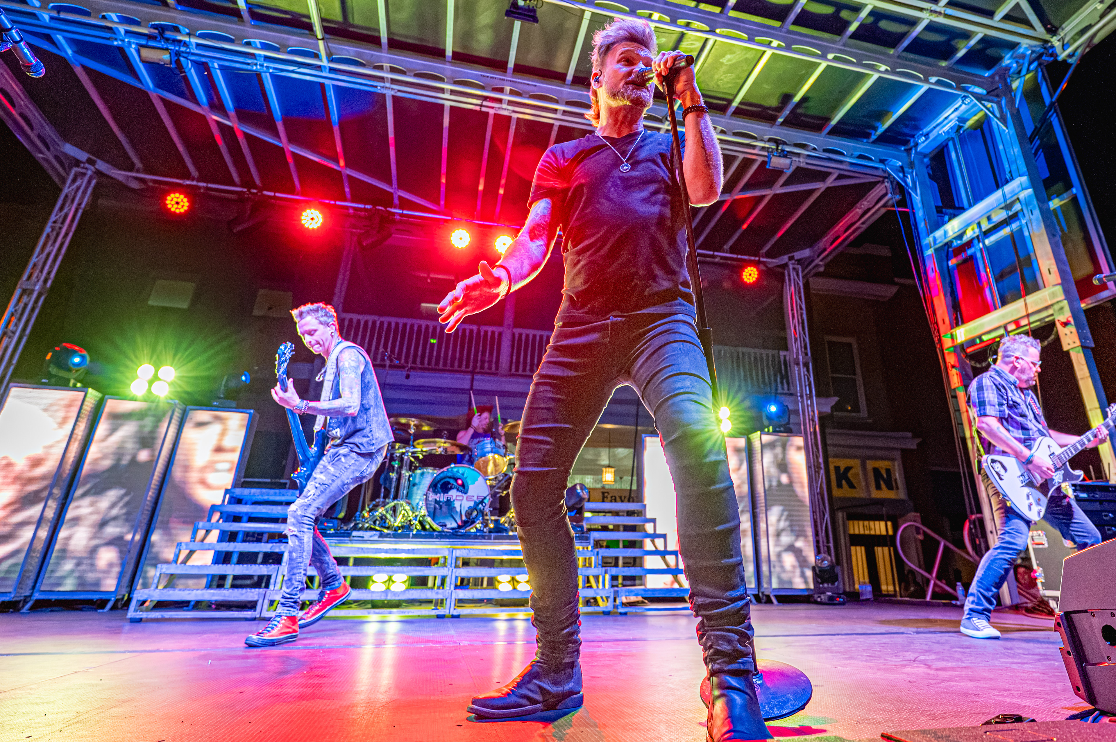 HINDER SUMMER VIBES FESTIVAL 2026