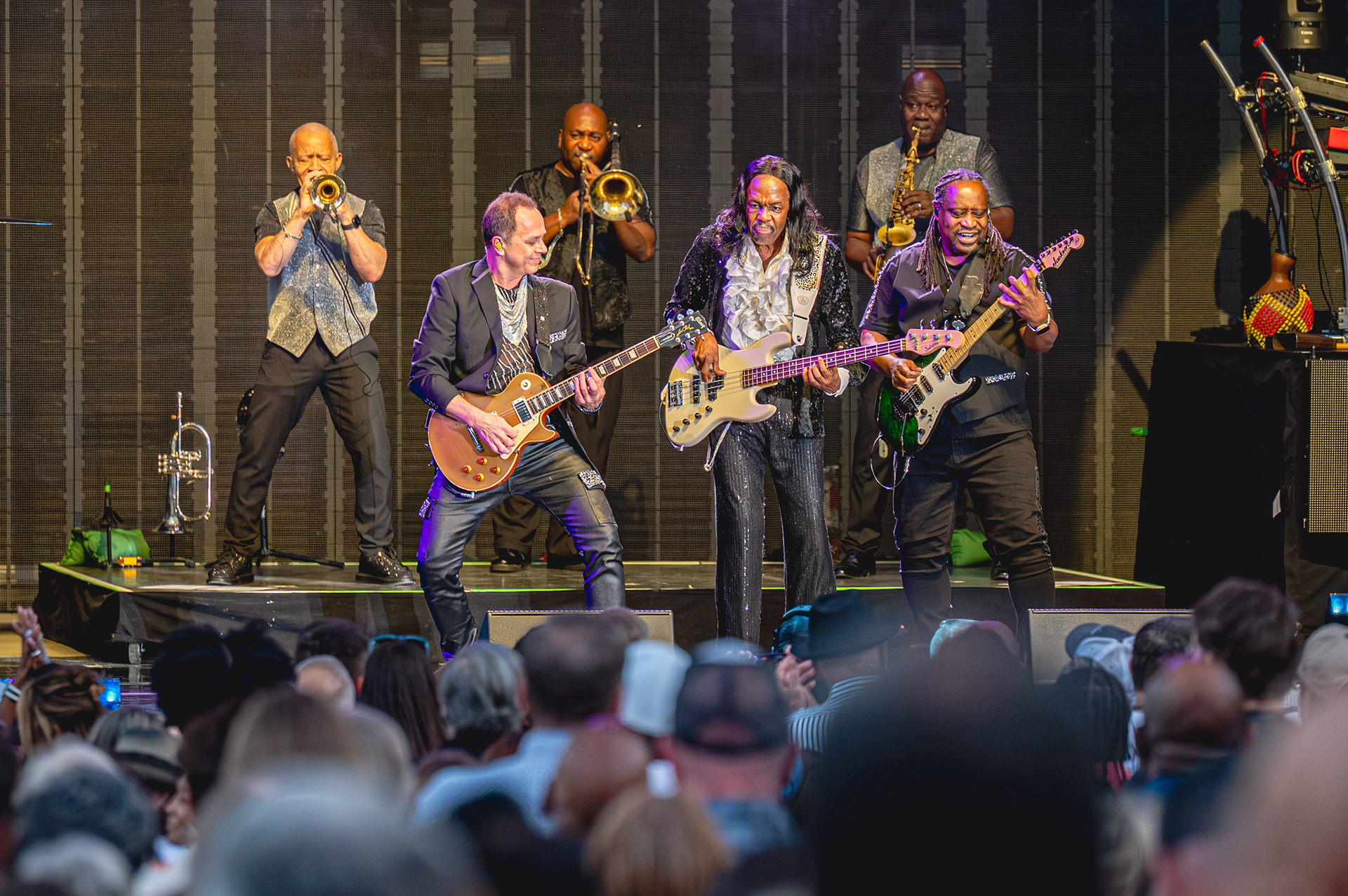 Earth Wind Fire 2026