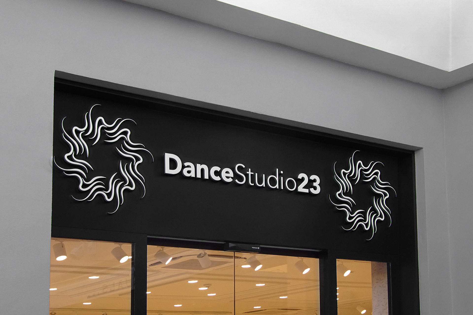 Mockup Simulierung des Tanzstudios von Außen mit Logo