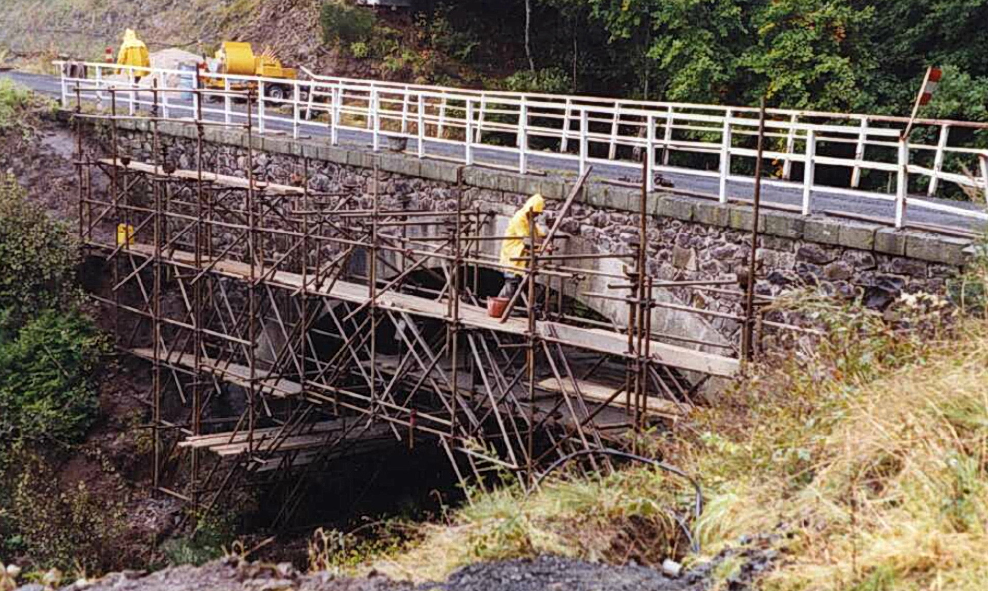 Reconstruction du pont de fer