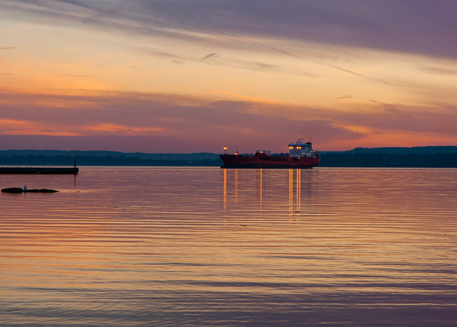 Sunset at Hamilton Harbor near Canada Inland Waters Eastport Drive