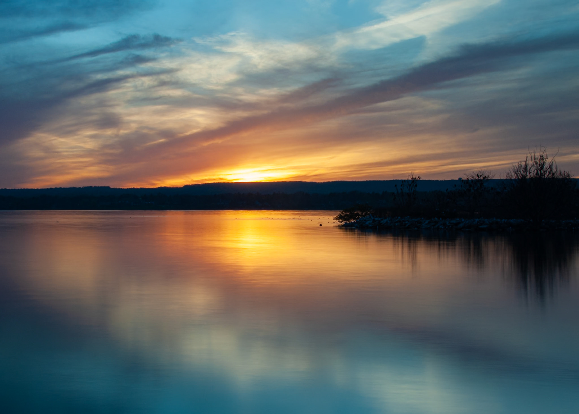 Sunset at Hamilton Harbor near Canada Inland Waters Eastport Drive