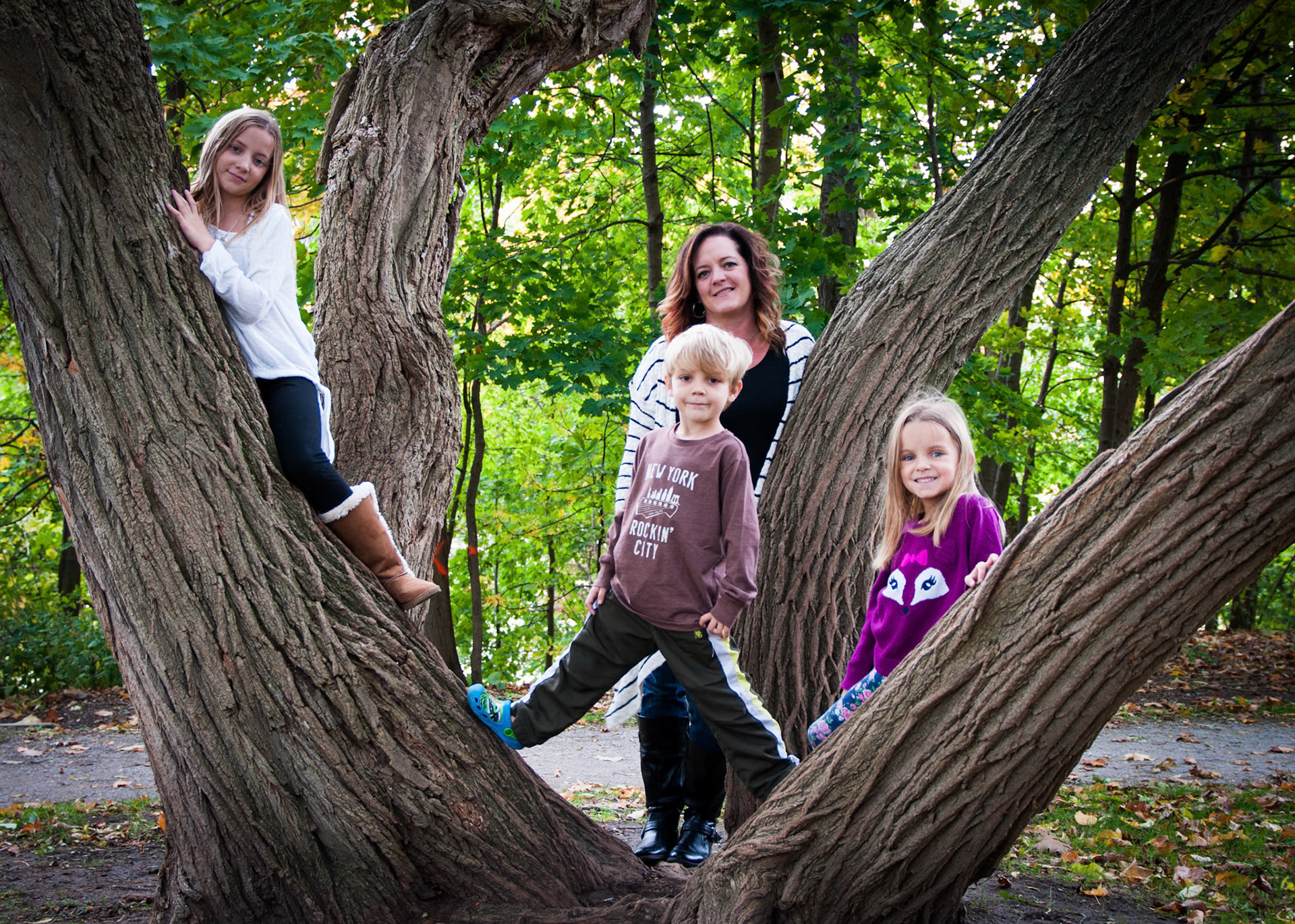 Family Pics at Lakeside Park, Navy St. Oakville