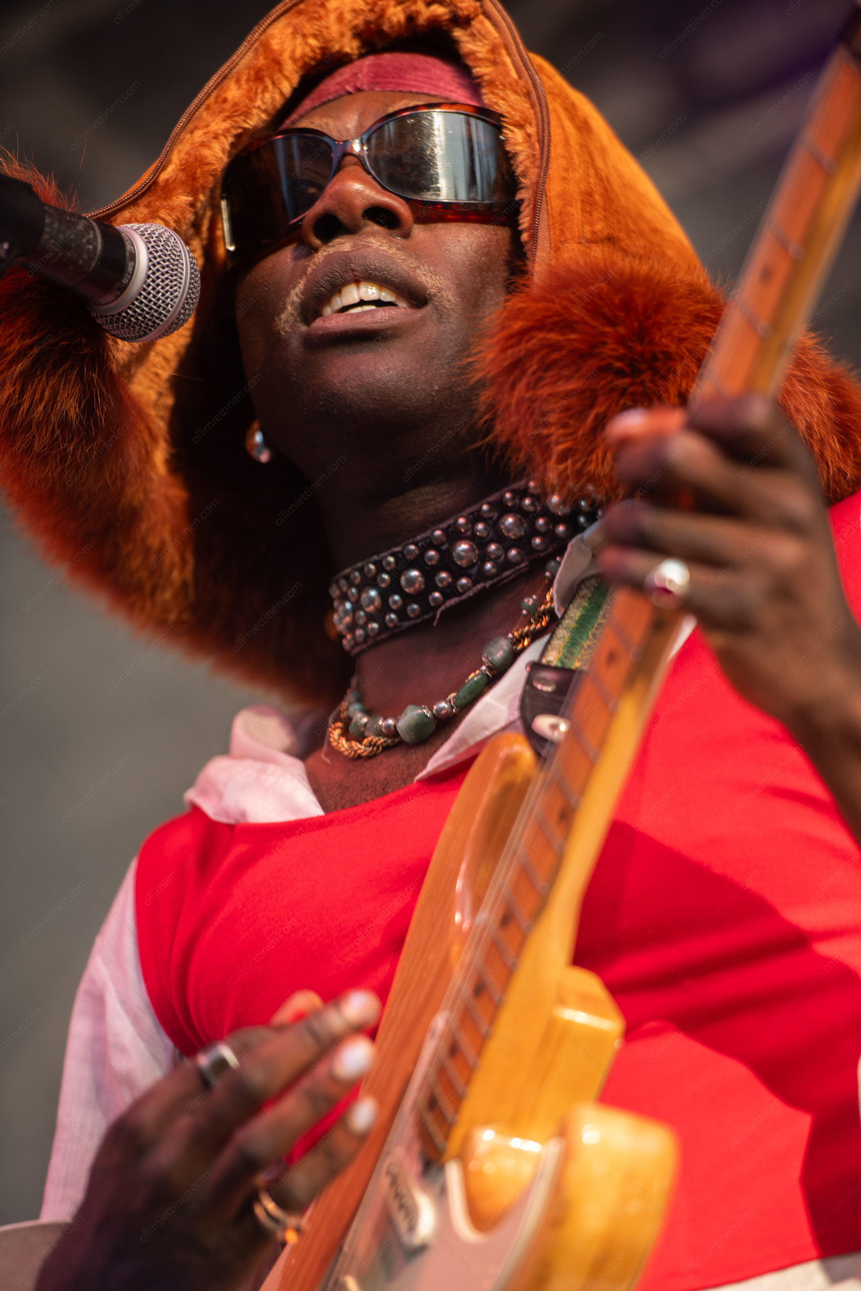 Grande Mahogany