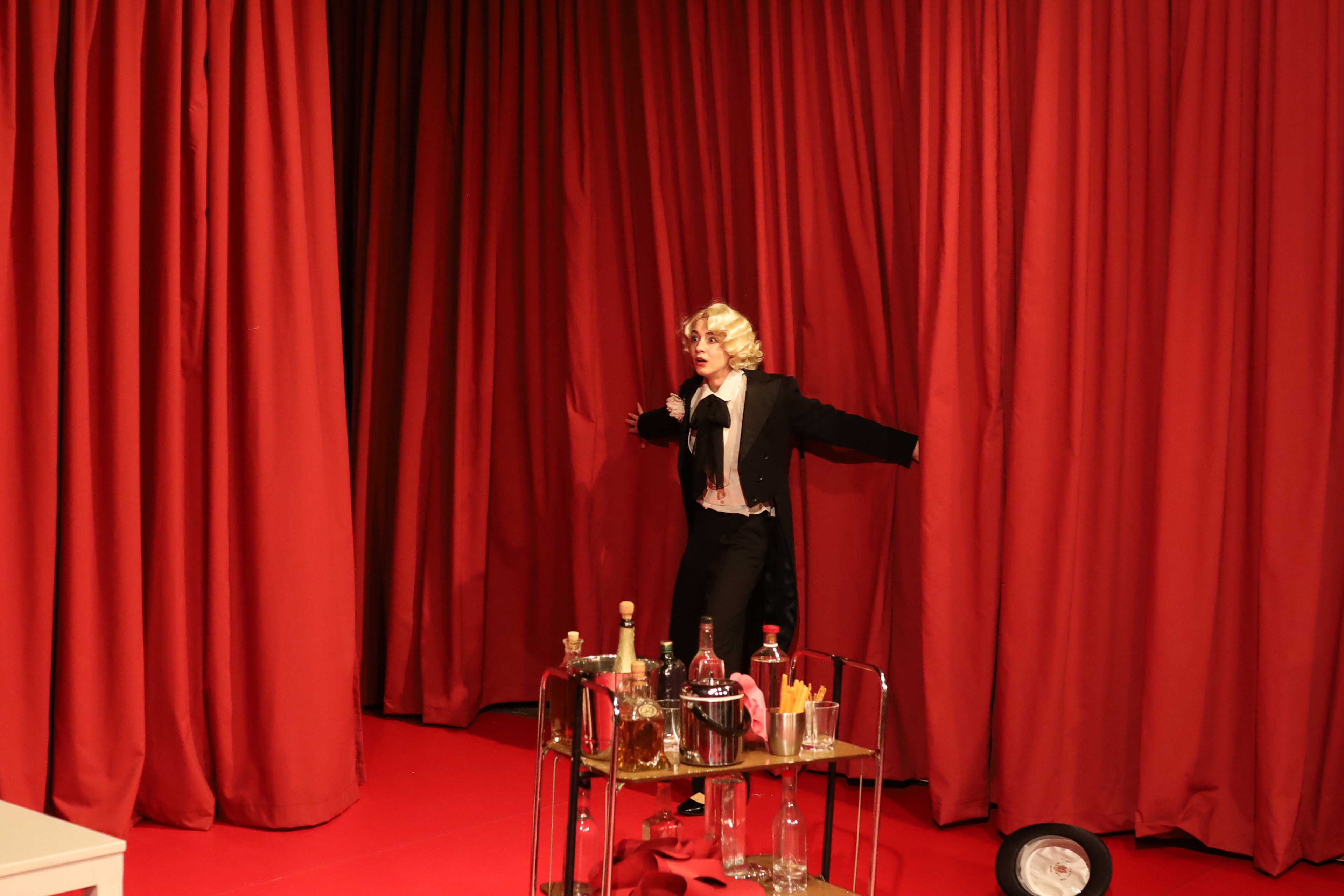"Der neue Prinzenspiegel" (Theater Lübeck)