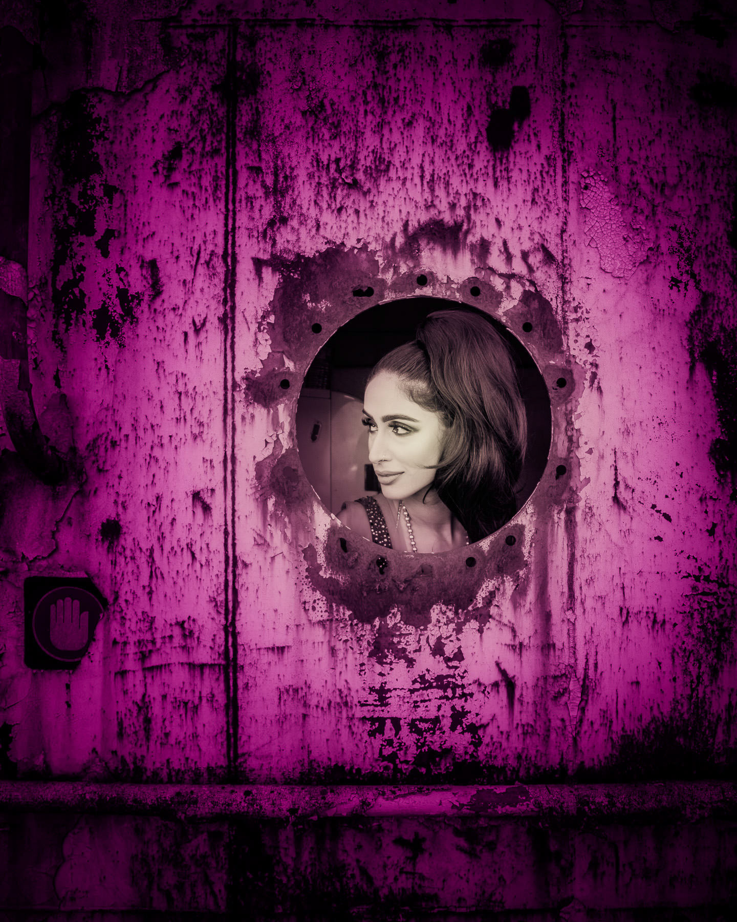 Model @hyprofyle, Clothing @nasib_official