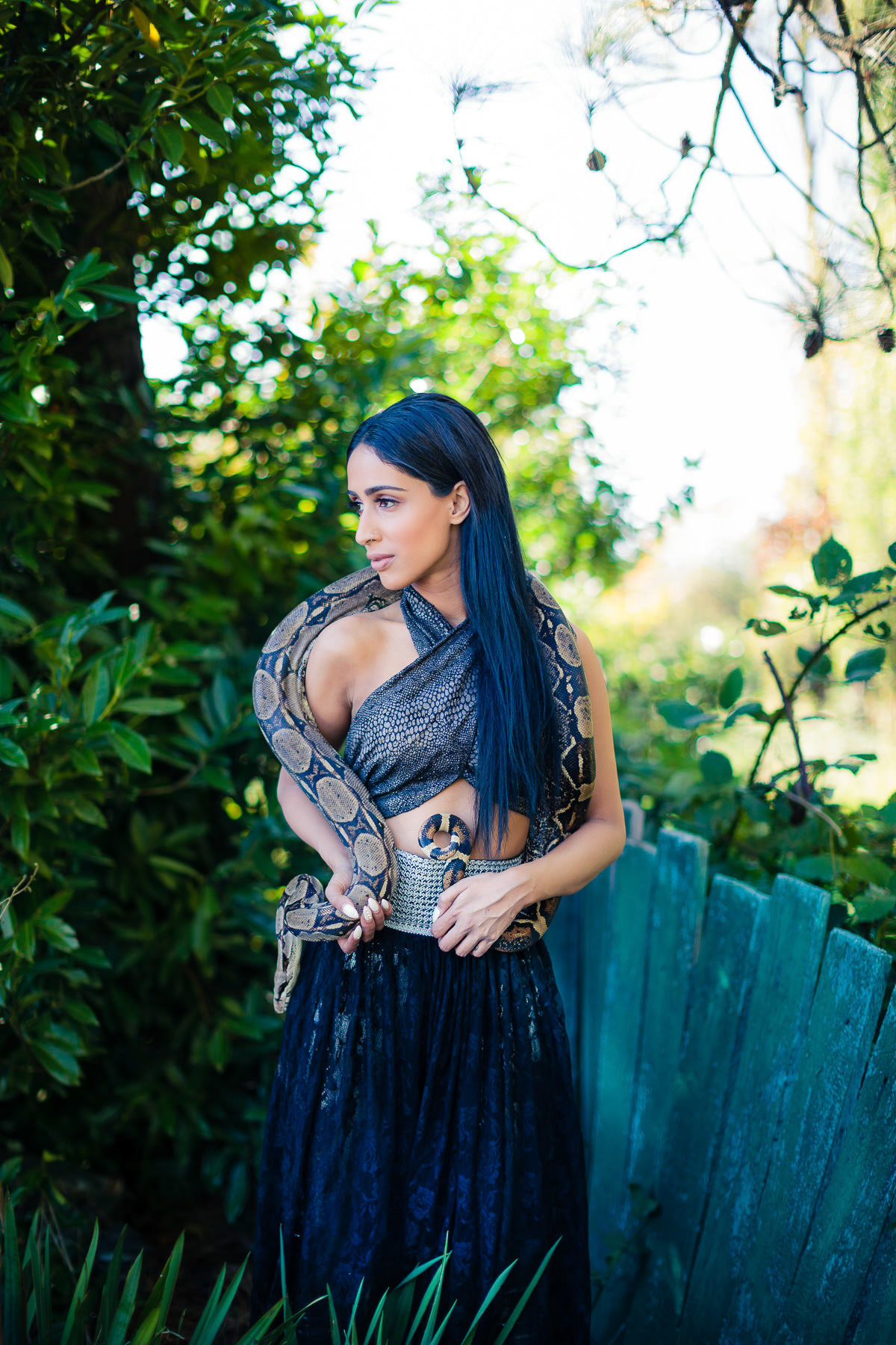 Model @hyprofyle, Clothing @nasib_official