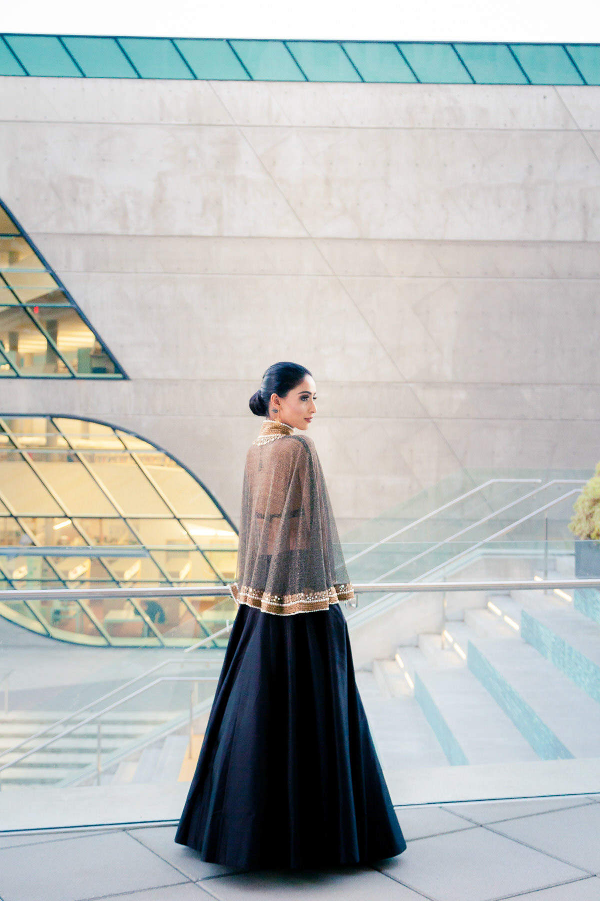 Model @hyprofyle, Clothing @nasib_official