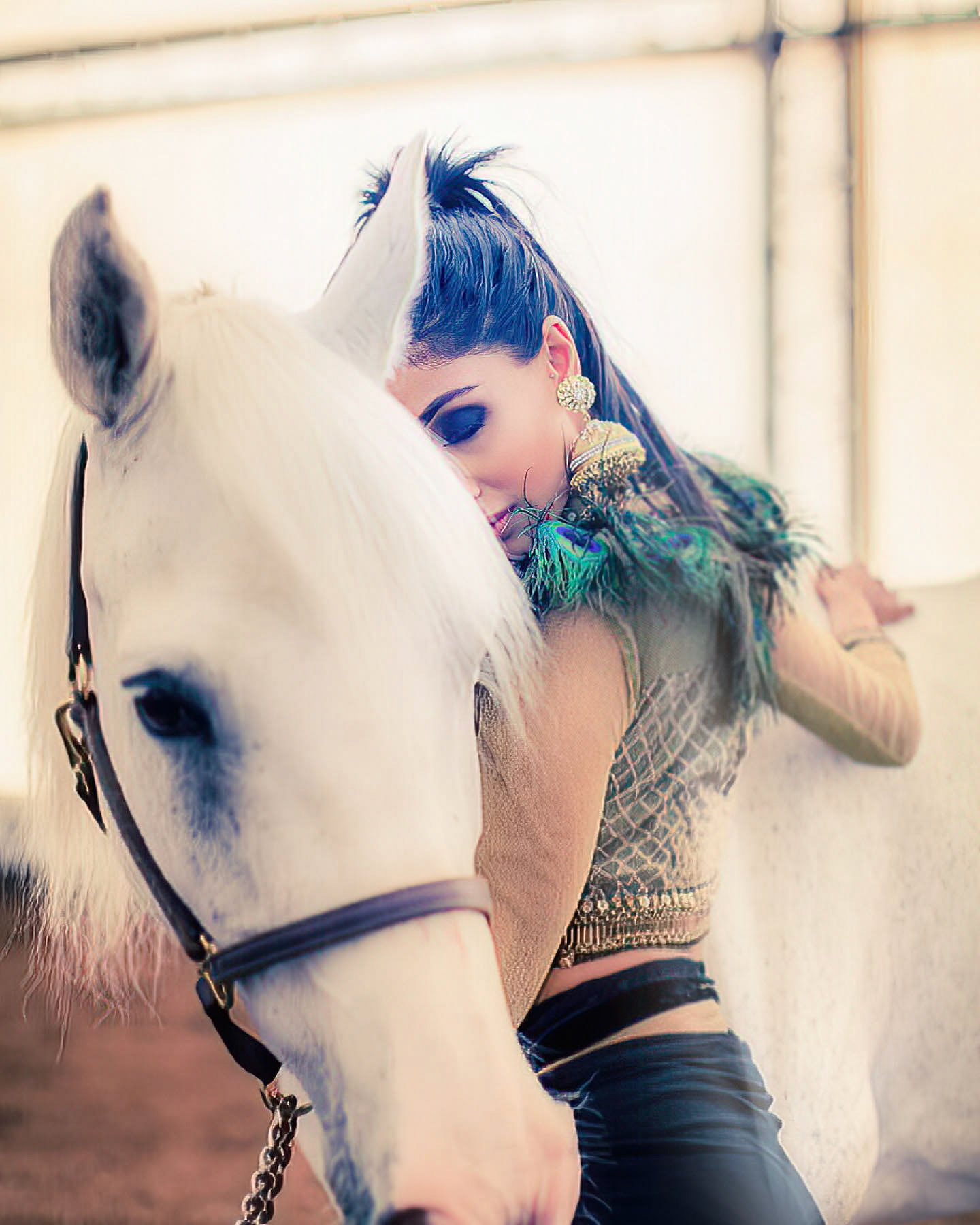 Model @hyprofyle, Clothing @nasib_official