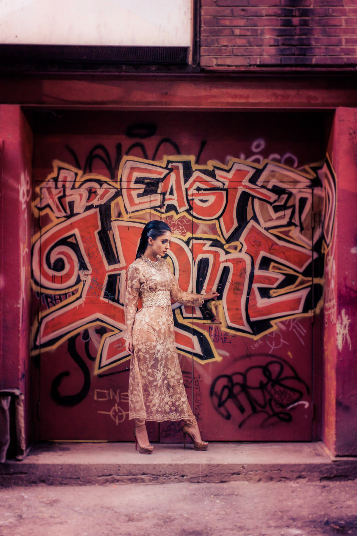 Model @hyprofyle, Clothing @nasib_official