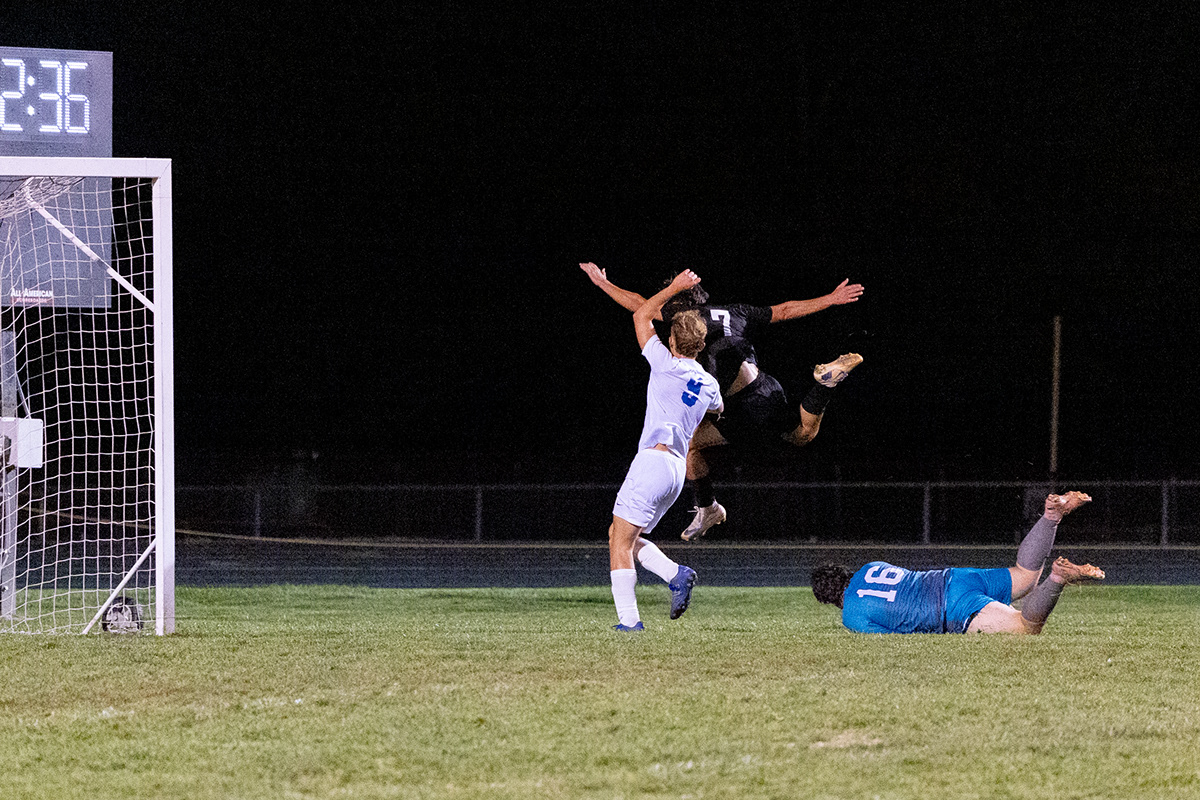 Shots by Mark - GHS Men's Soccer vs Greeneview