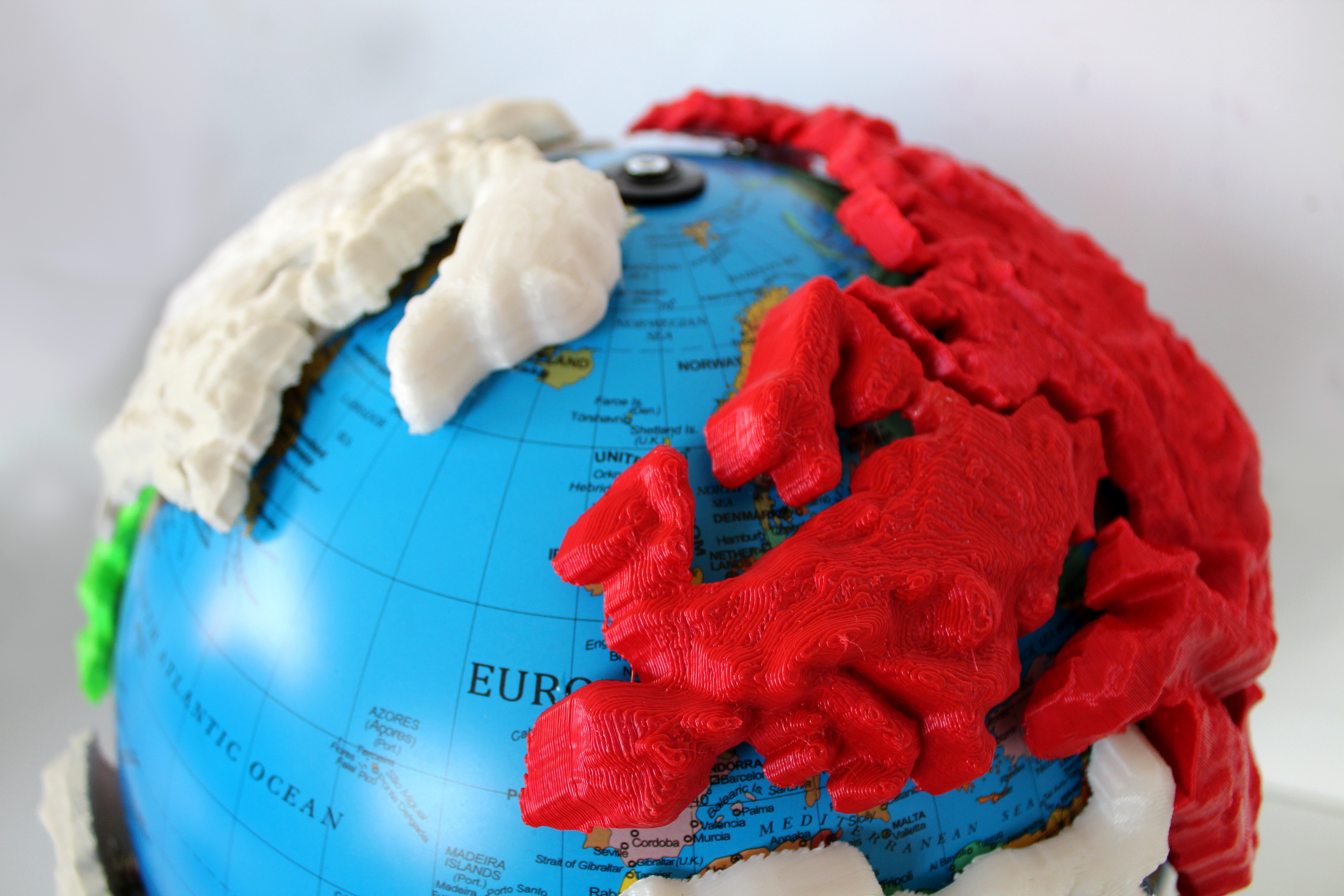 A single image which shows the close up view of the final cross-sensory globe.