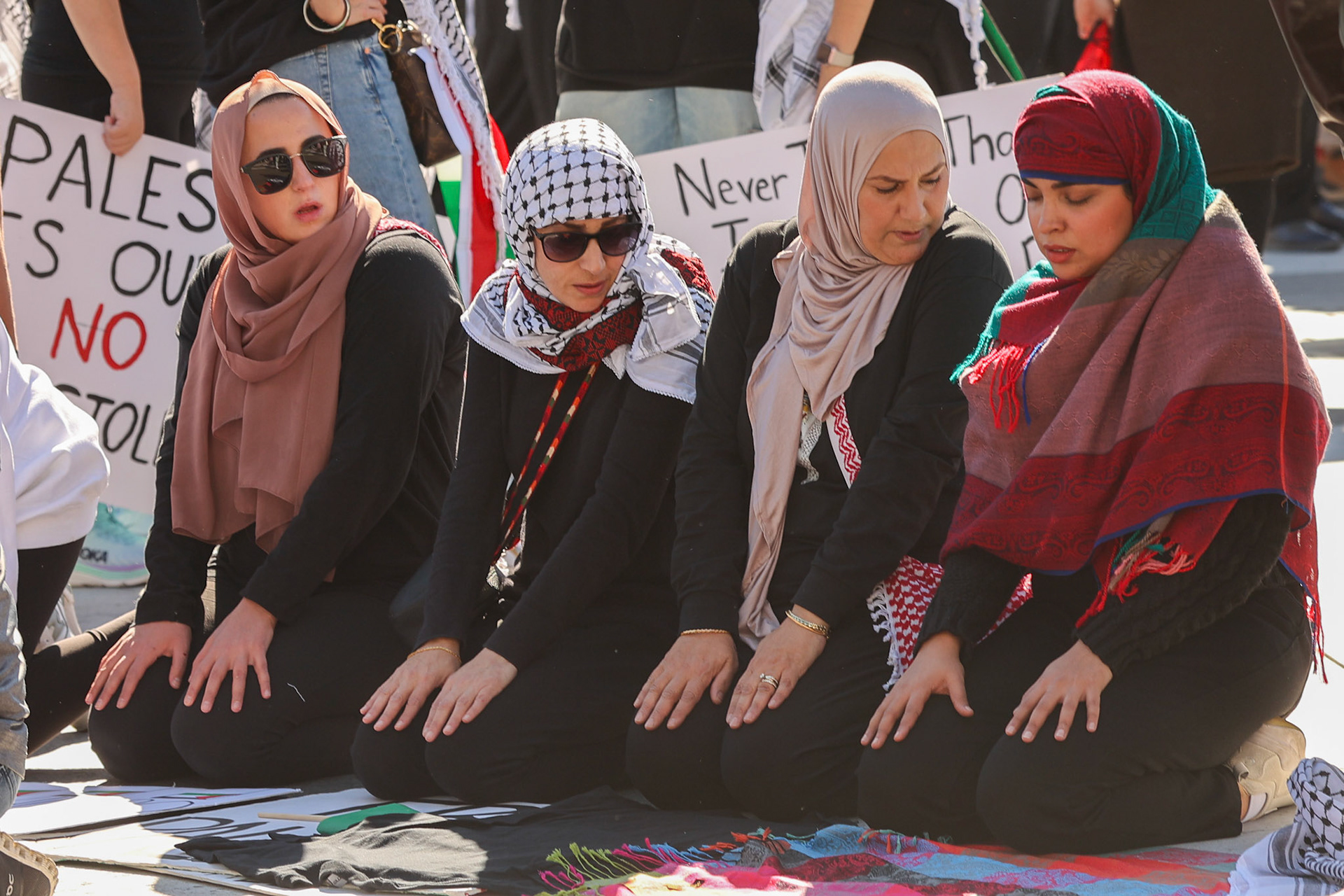 November 4, 2023 - Upwards of 100,000 take over the streets in Washingtono demanding a Ceasefire and condeming Zionism