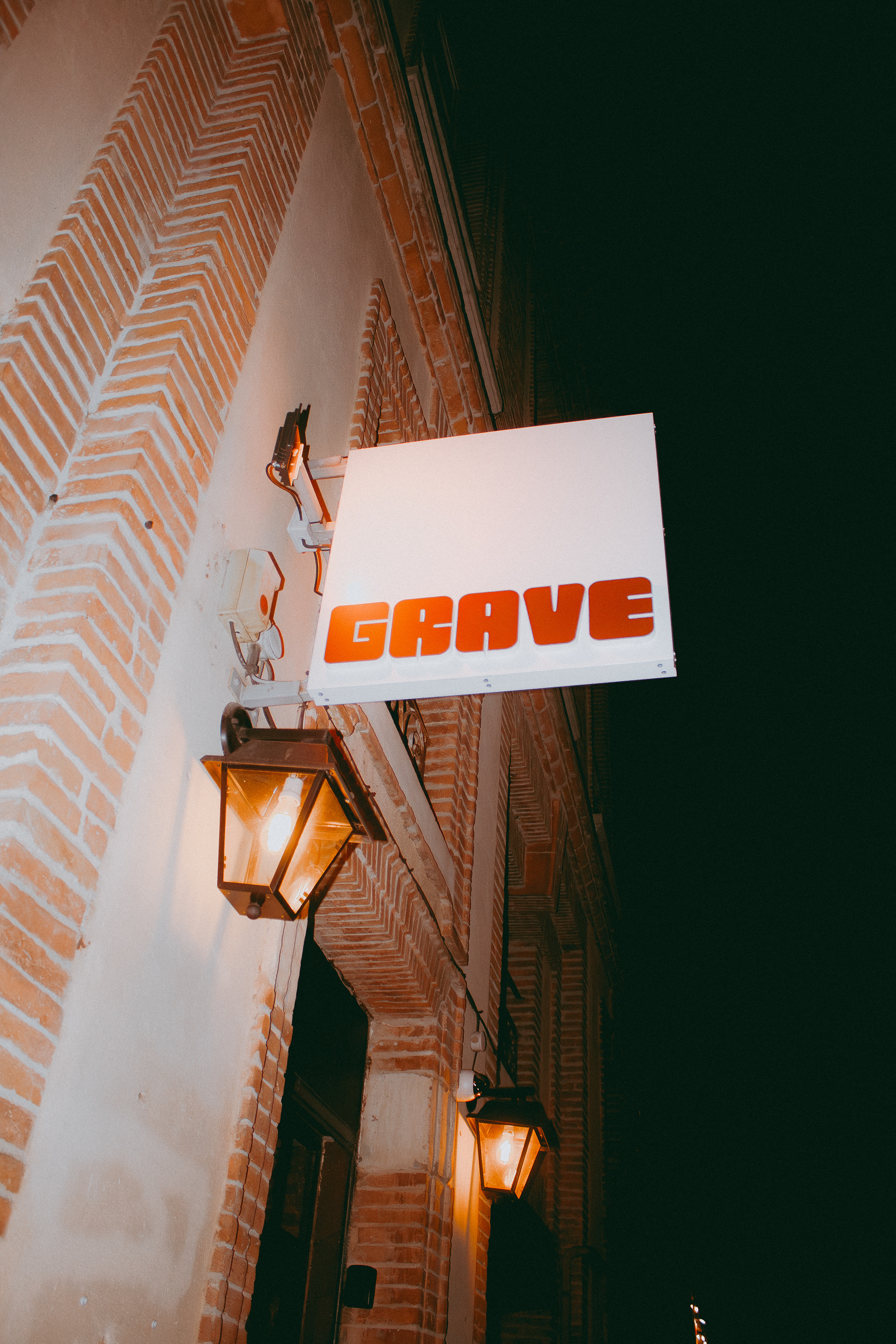 LE LOUNGE/GRAVE - TOULOUSE