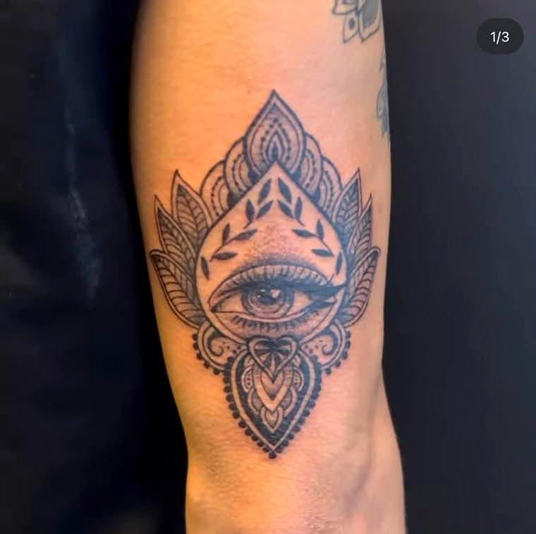 Mandala met oog