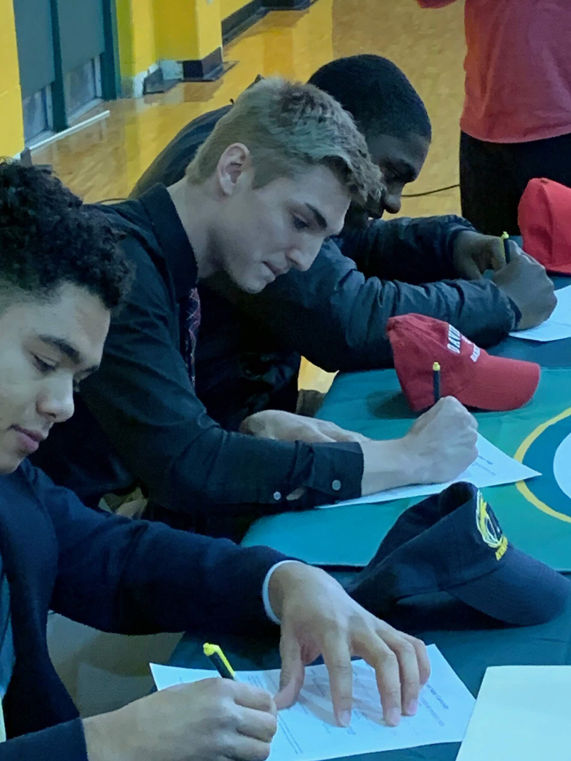 Grant signing with Davidson
