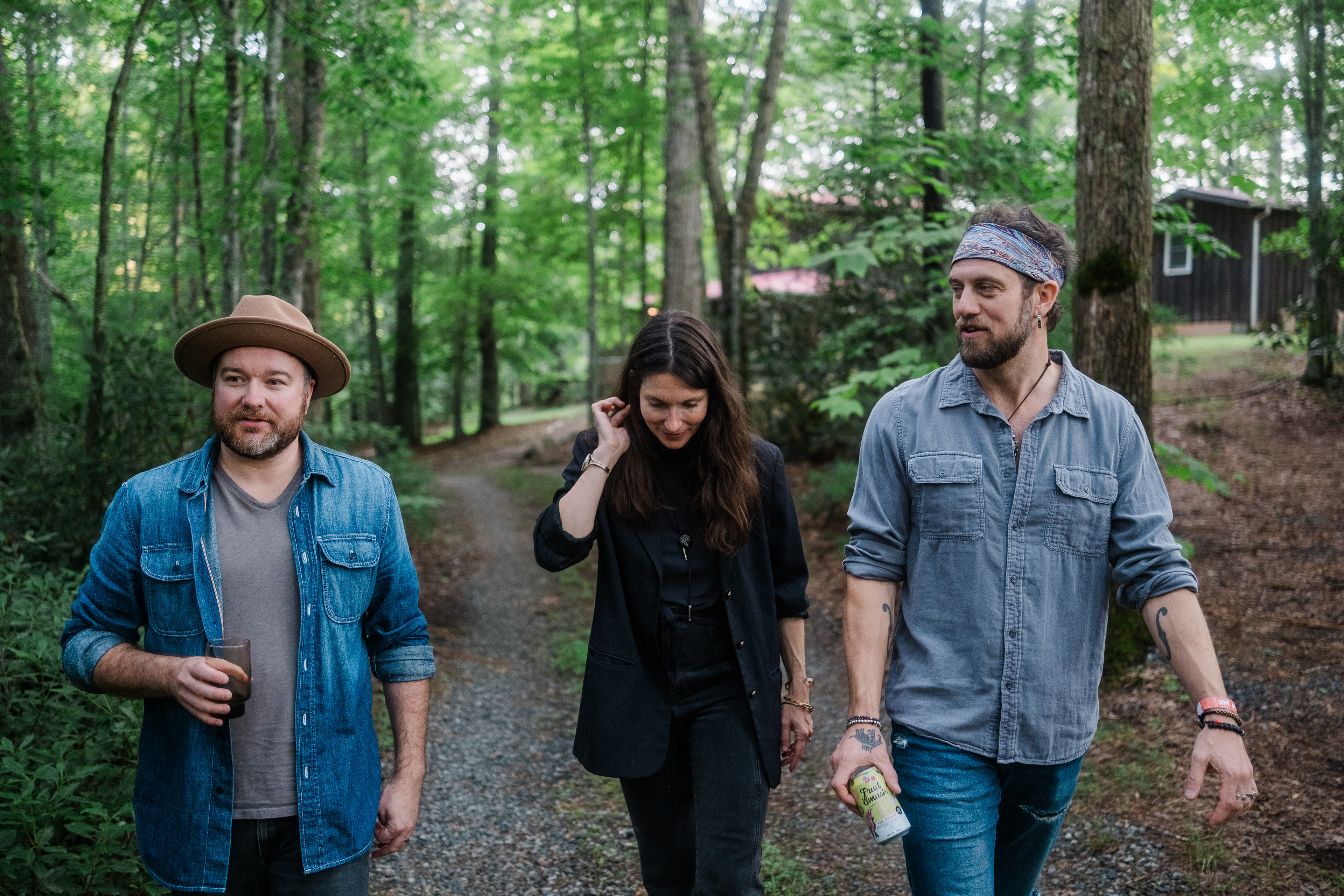 Amanda Neill + The Blue Roses