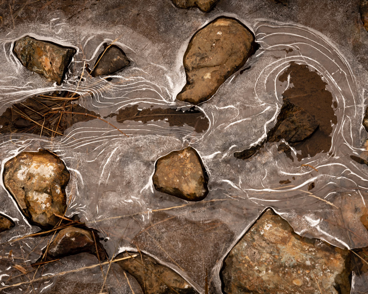 Frozen rocks and ice with an attractive pattern.