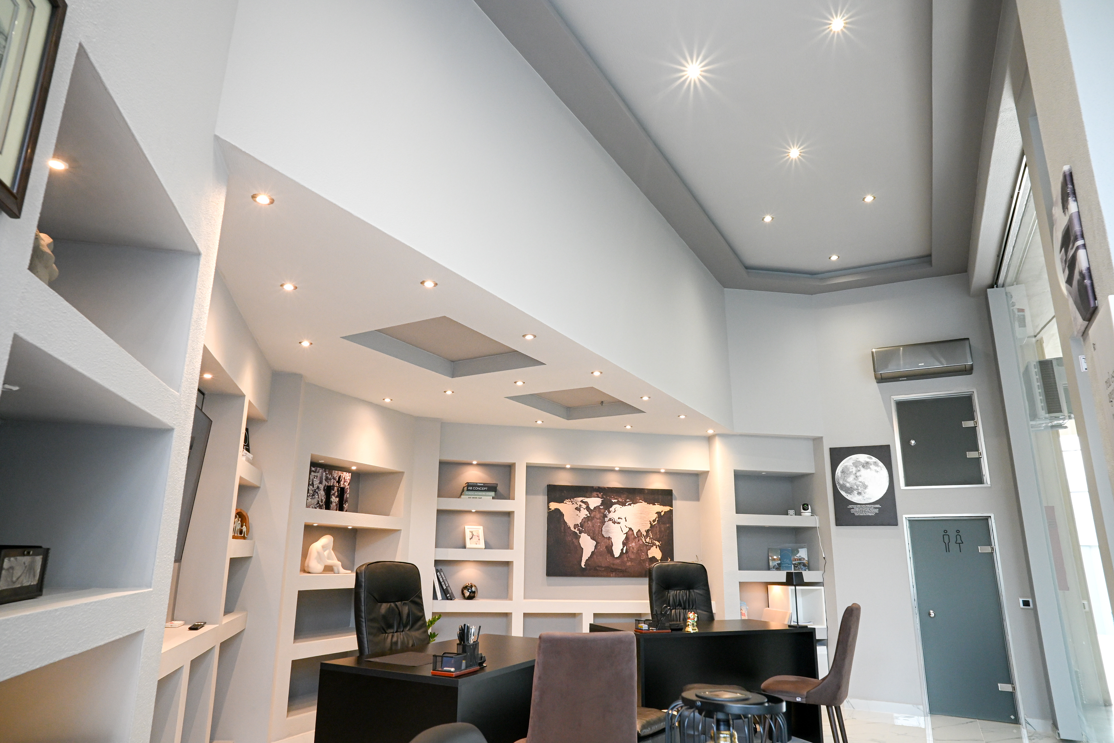 Vestaland Real Estate Office