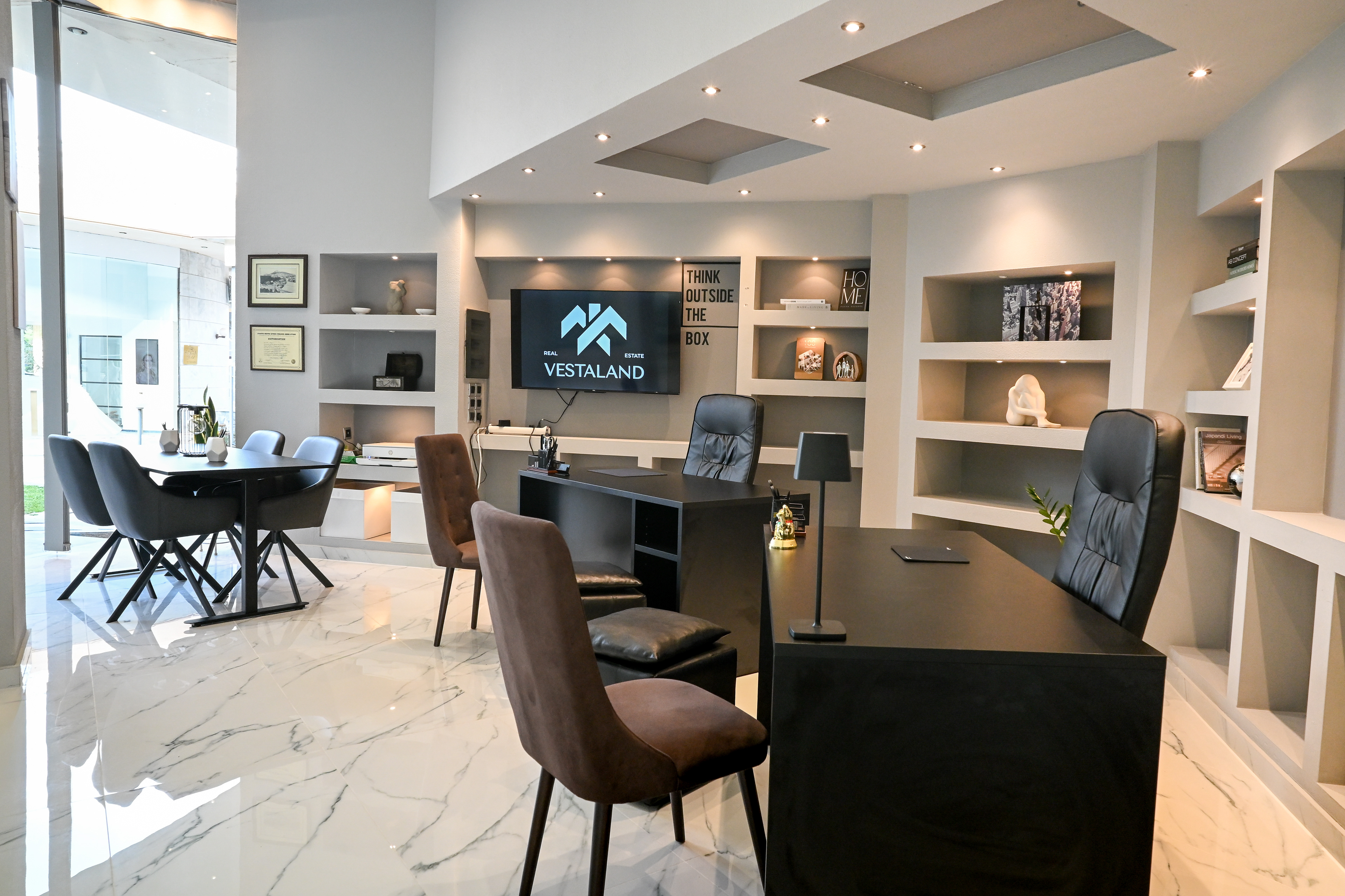 Vestaland Real Estate Office