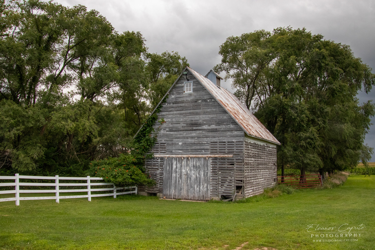 Ivan Miller Corn Crib eldora 7385