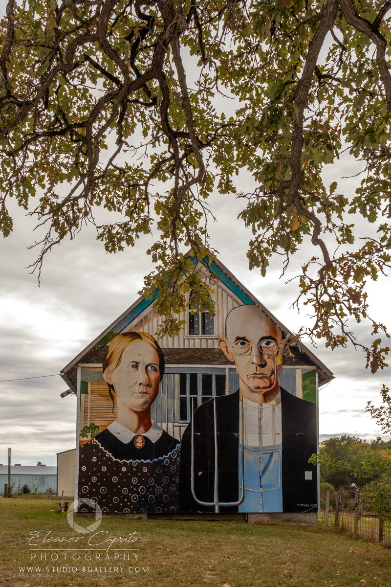 American-Gothic-Barn-0370