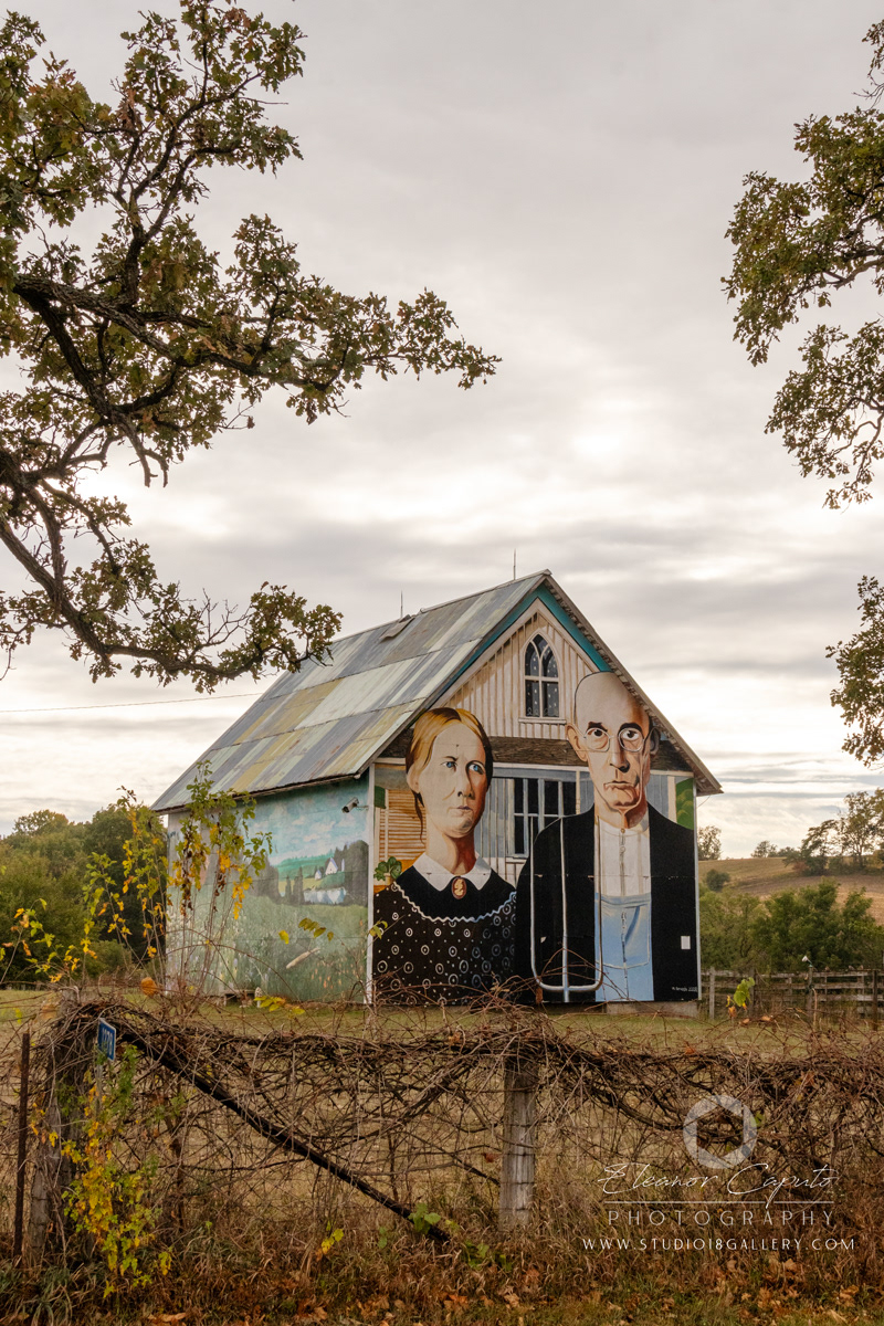 American-Gothic-Barn-0370