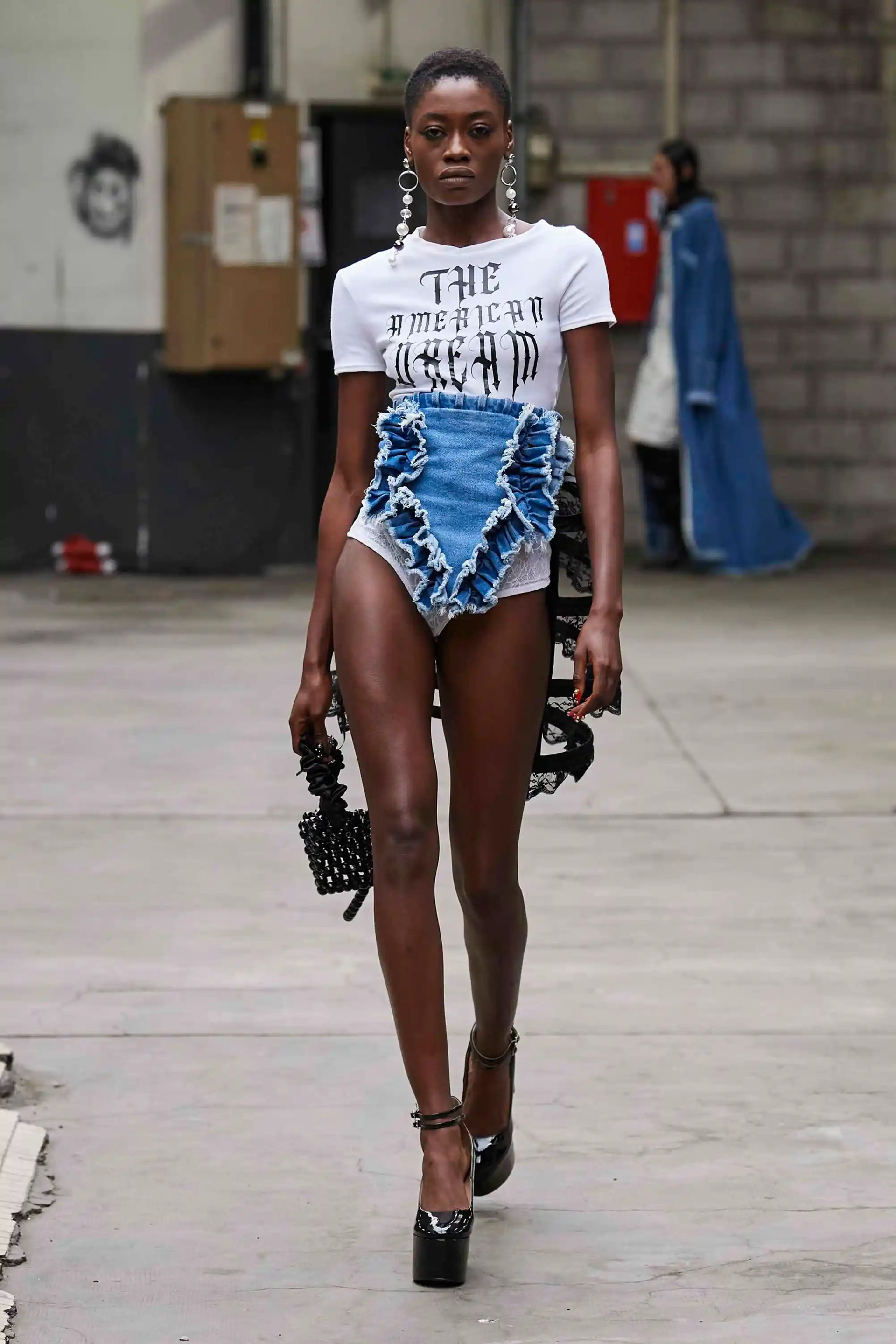 LOOK 14