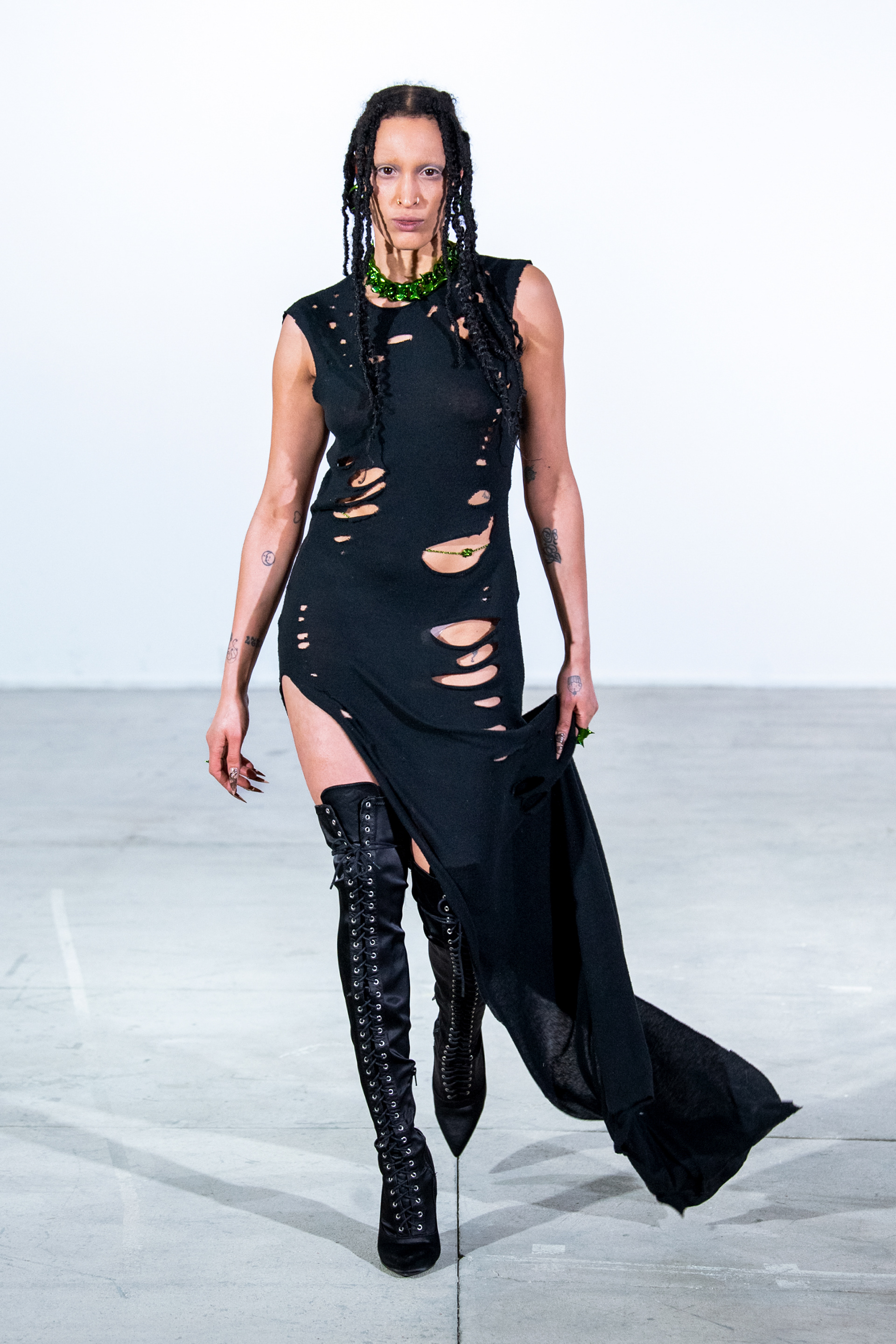 LOOK 13