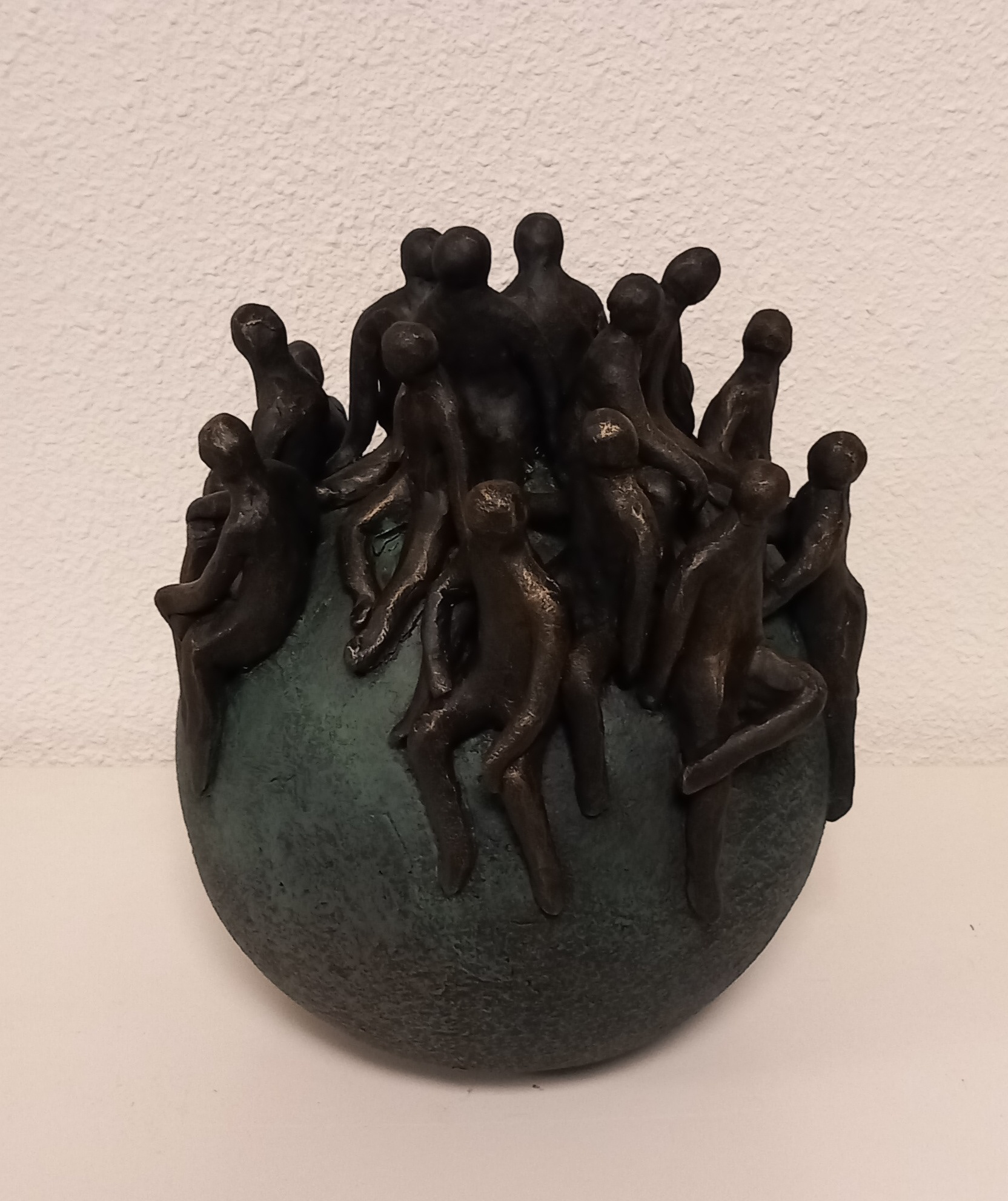 Op de wereld. € 395,-