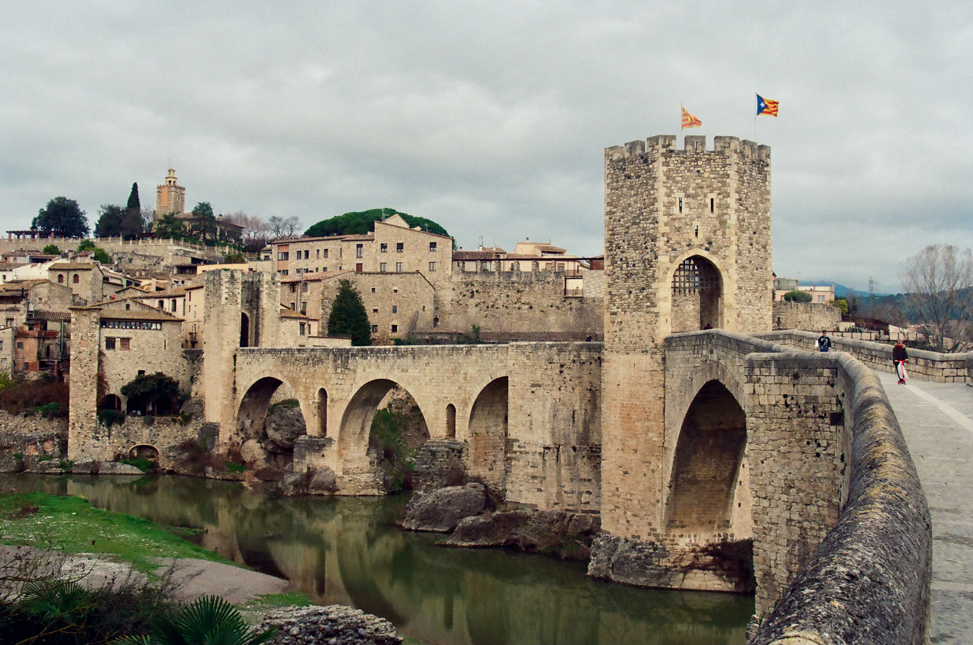 Besalu