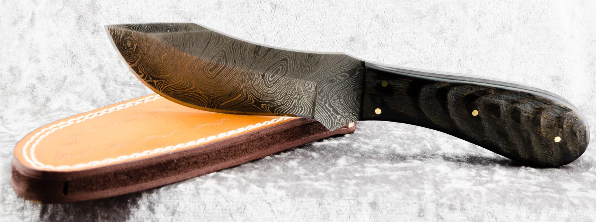 Knife with Sheath - damascus steel blade