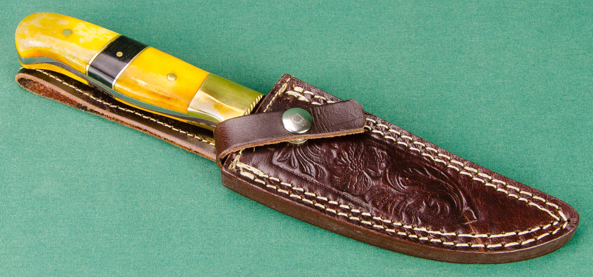 Knife with Sheath - damascus steel blade