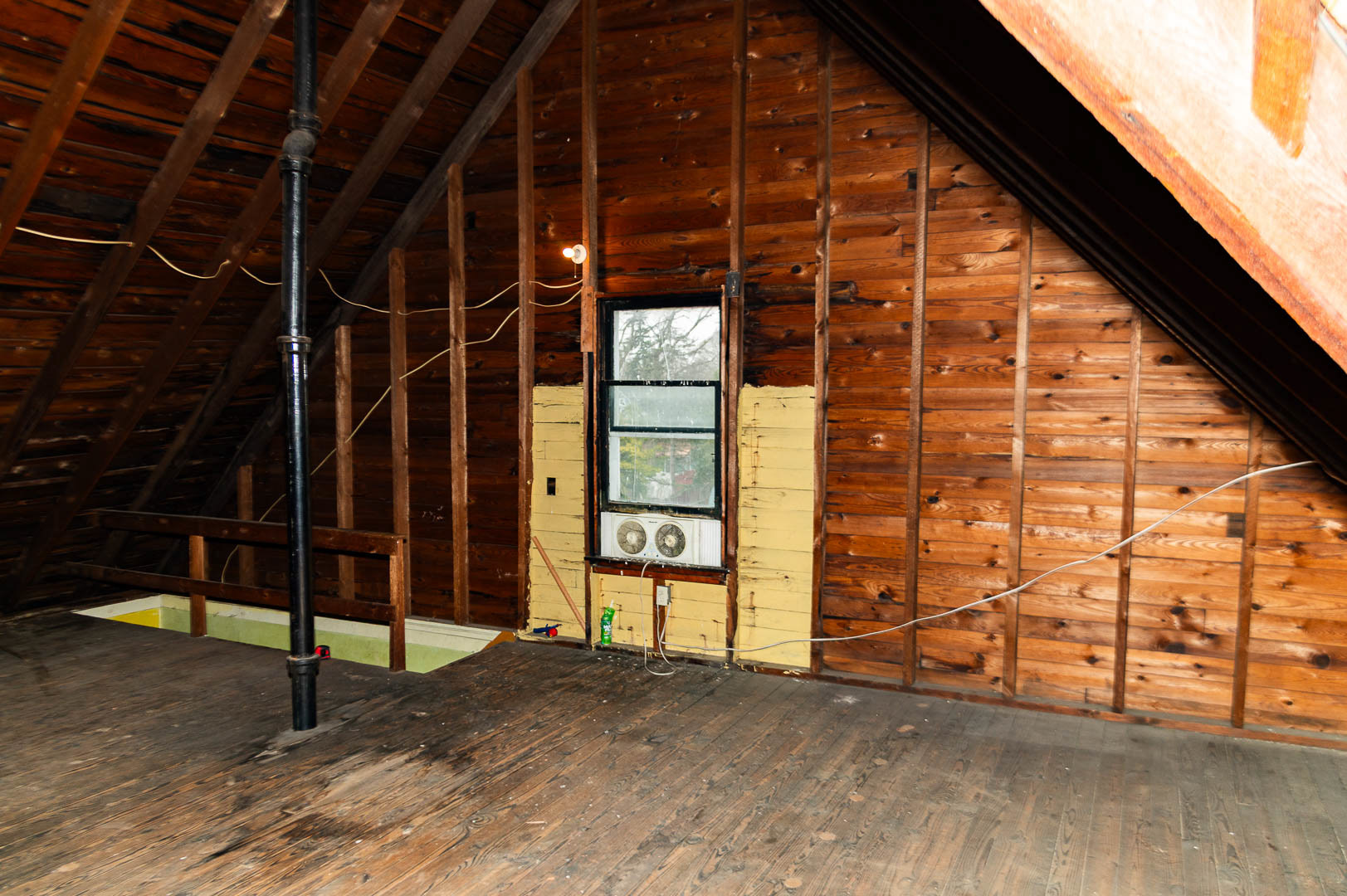 3rd Floor (Attic) - Looking to South East Corner...Note Stairs