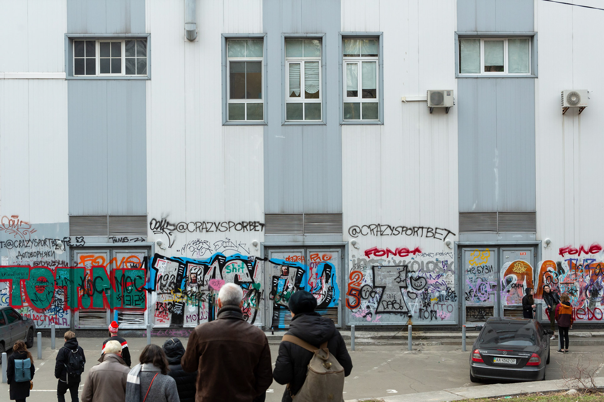 Екскурсія містом для гостей фестивалю документального кіно Docudays UA 2019, Київ, Україна ©Cheppel Volodymyr