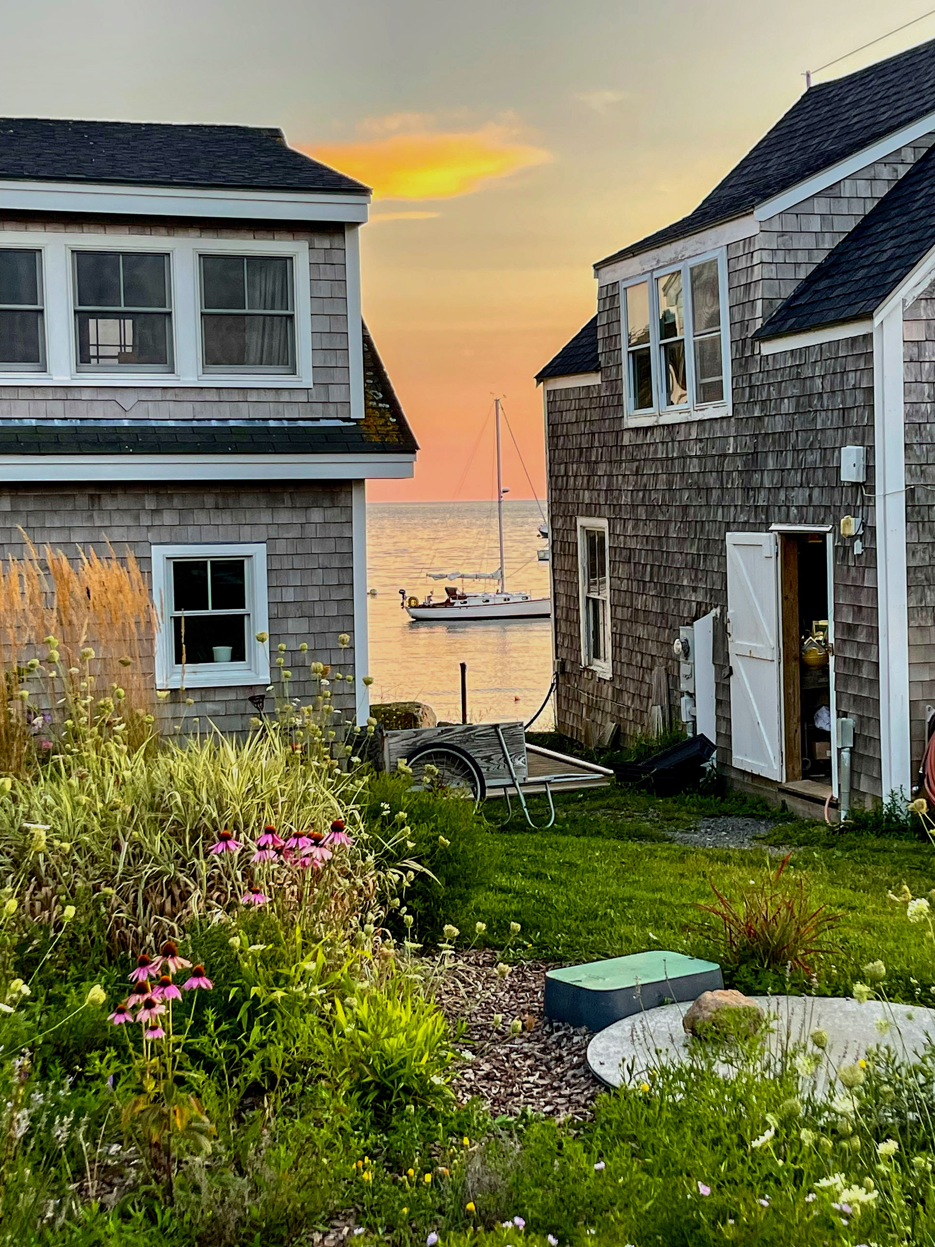 Monheghan, Me