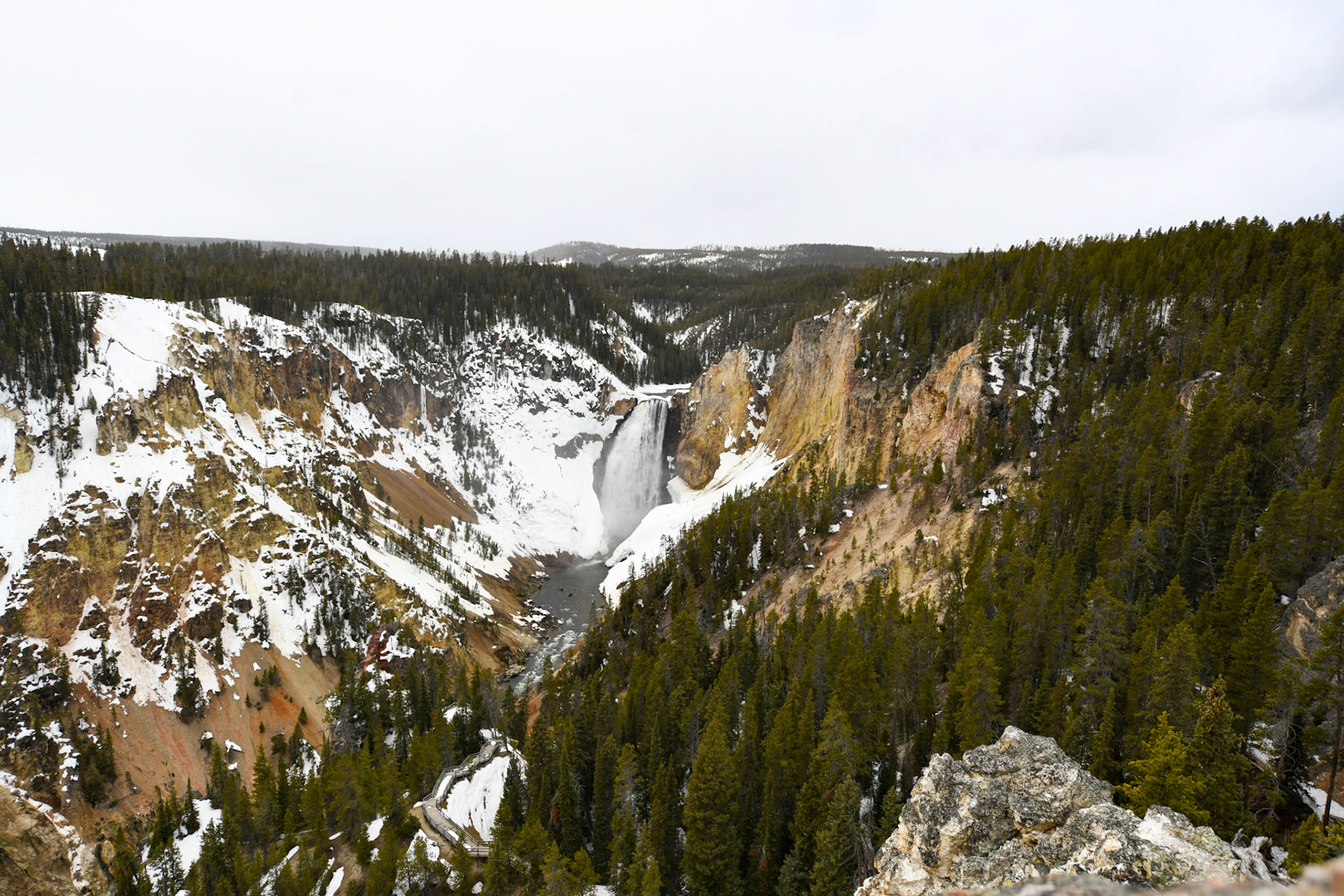 Artists Point (Yellowstone National Park)