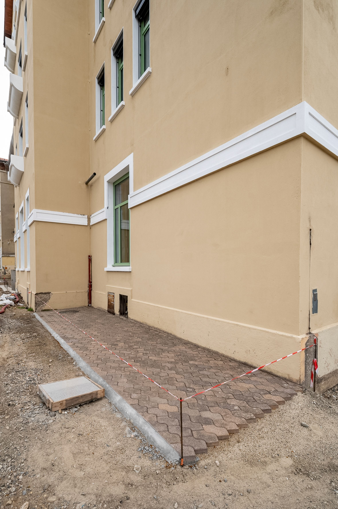 2023-04 - Lot A
