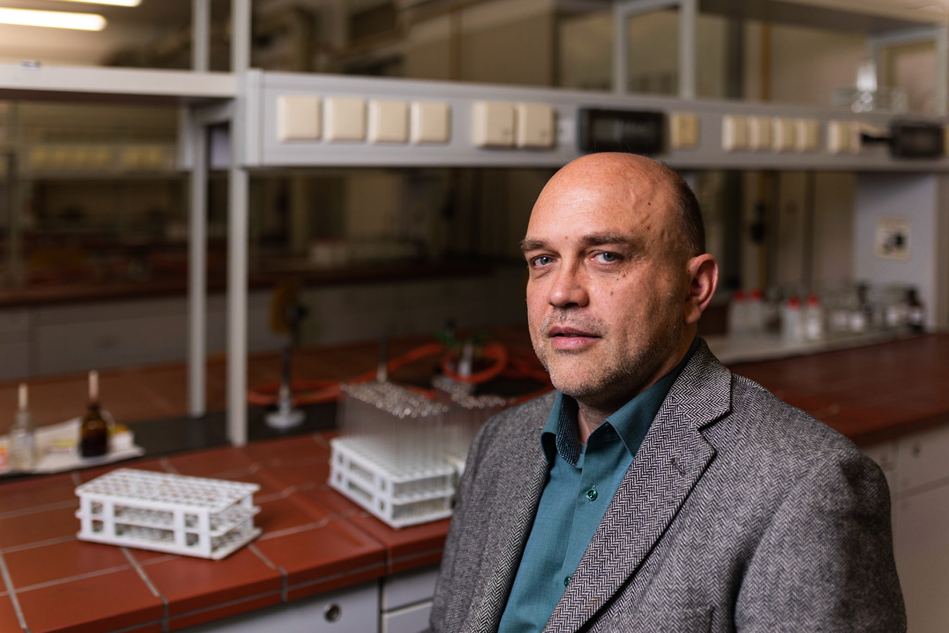 Dr. Szalai István intézetigazgató BME