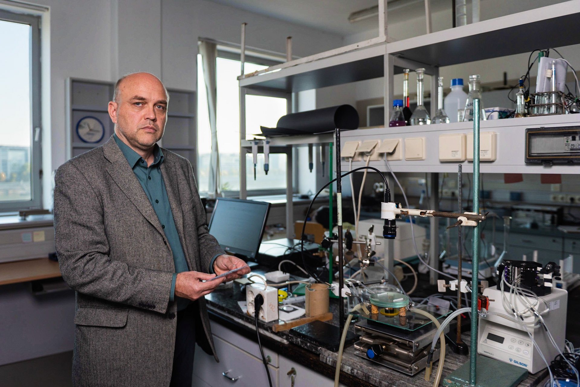 Dr. Szalai István intézetigazgató BME